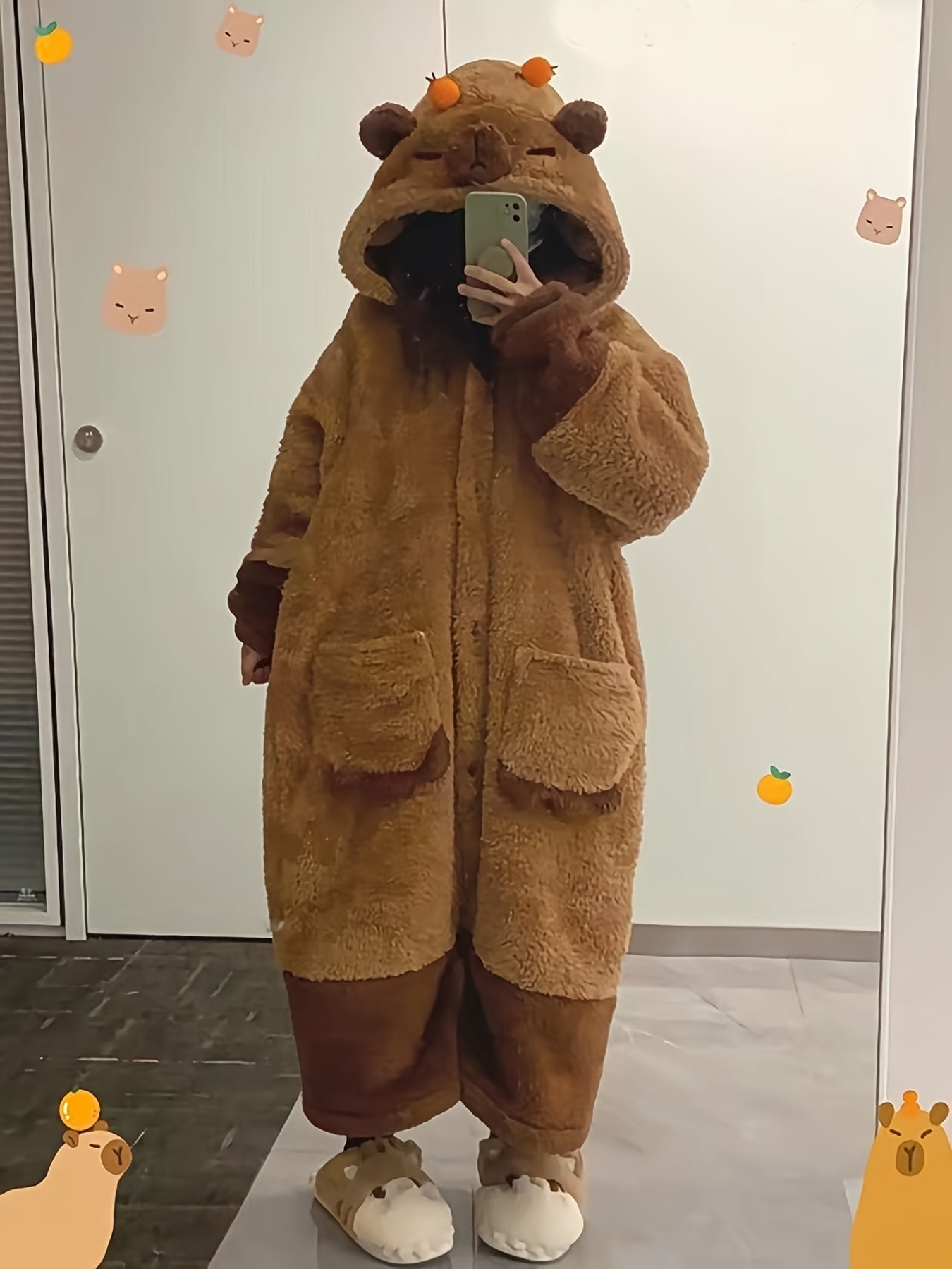 Capybara Long-Sleeved Plush Dress Robe