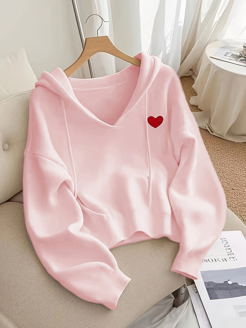 Women's Oversized Hooded Sweatshirt with Red Heart Patch - Cozy Long Sleeve Pullover, Medium Stretch Fabric, Drawstring Hood & Ribbed Cuffs for Fall Winter Casual Wear, Seasonal Wardrobe, Chic Pullover, Durable Construction,