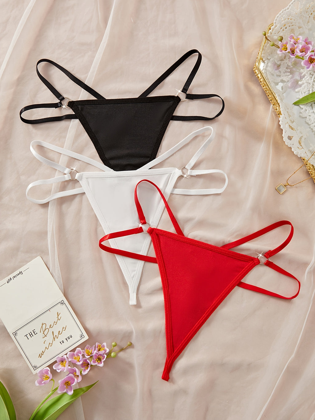 Sliky Fiber Fabric Heart Cut-Out Panties