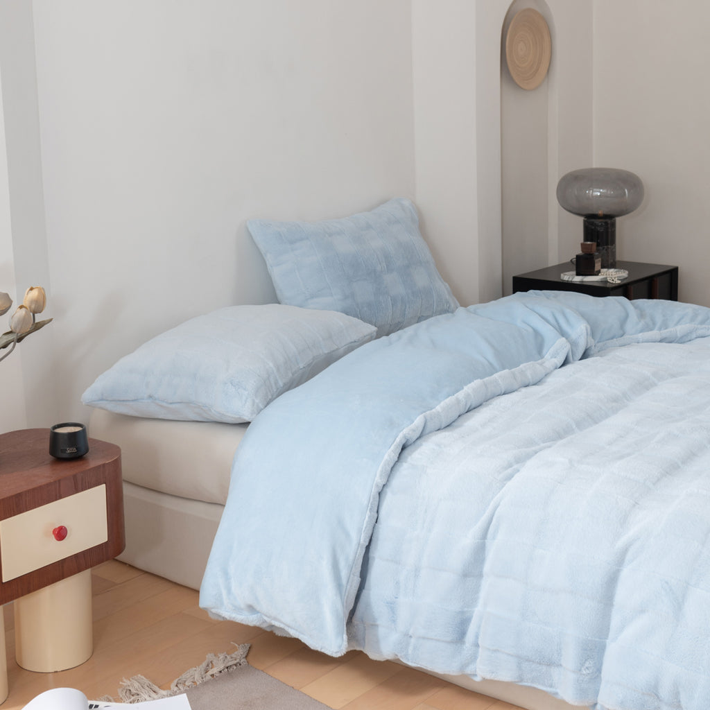Plush Bedding Set