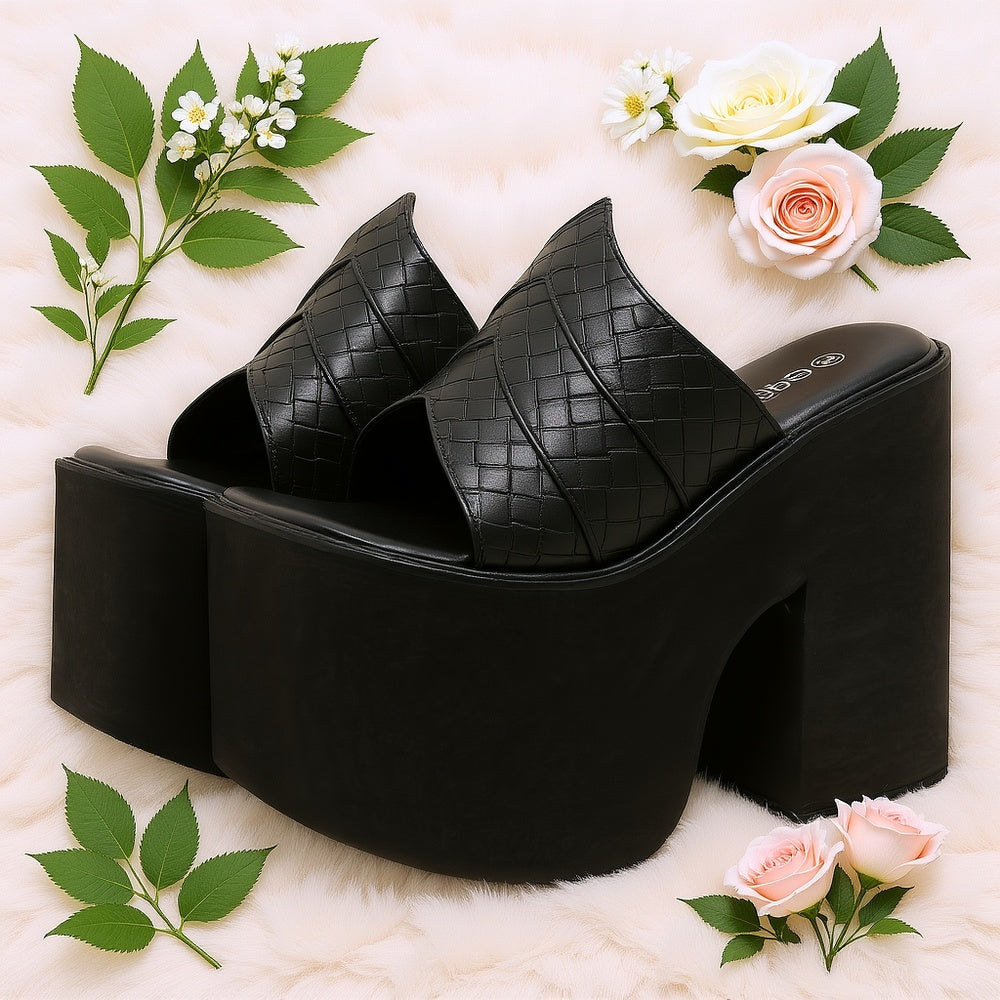 High-Heeled Peep-Toe Sandals with Thick Platform and Design