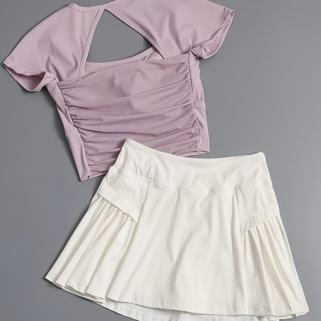 A Stylish Two-Piece Sports Outfit