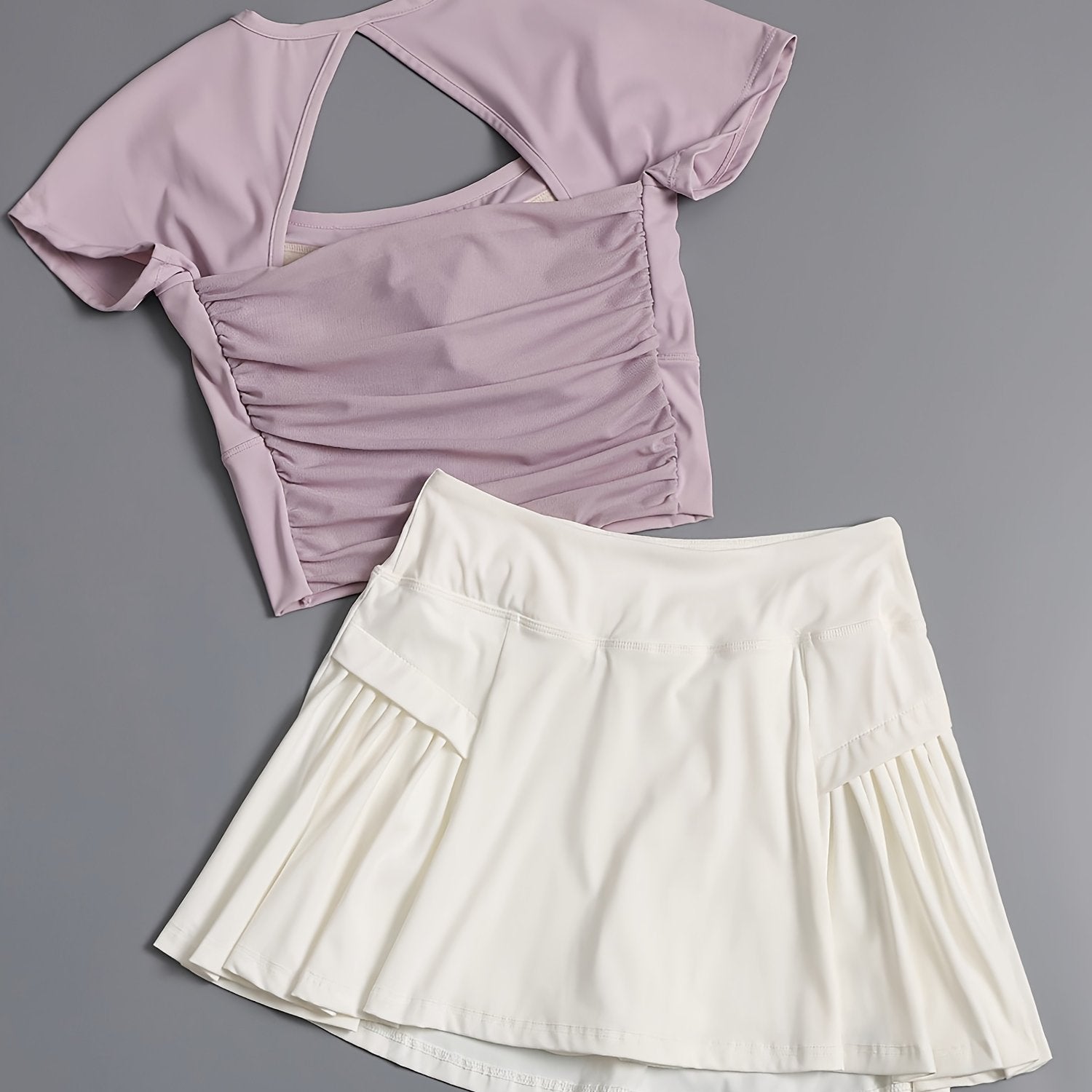 A Stylish Two-Piece Sports Outfit