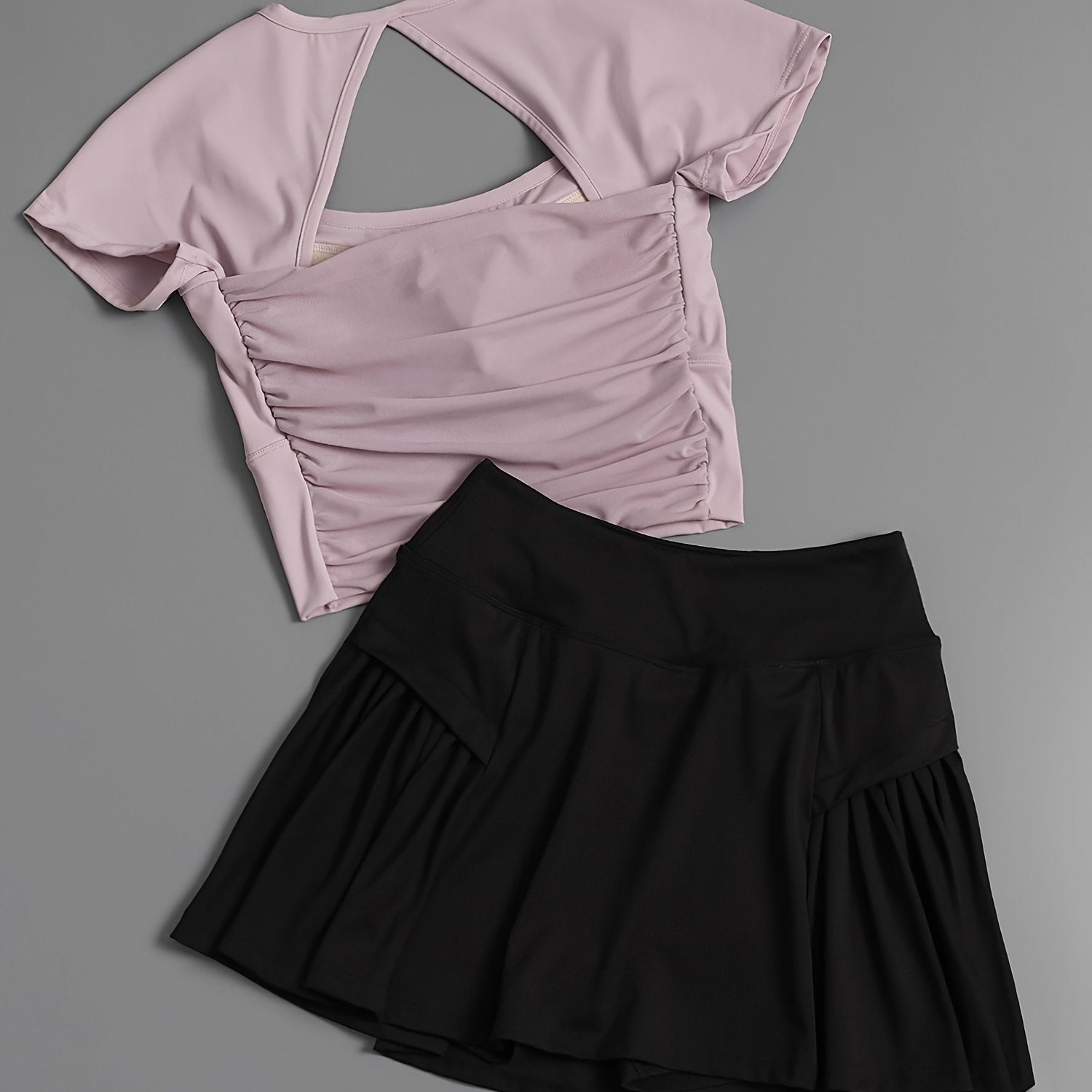 A Stylish Two-Piece Sports Outfit