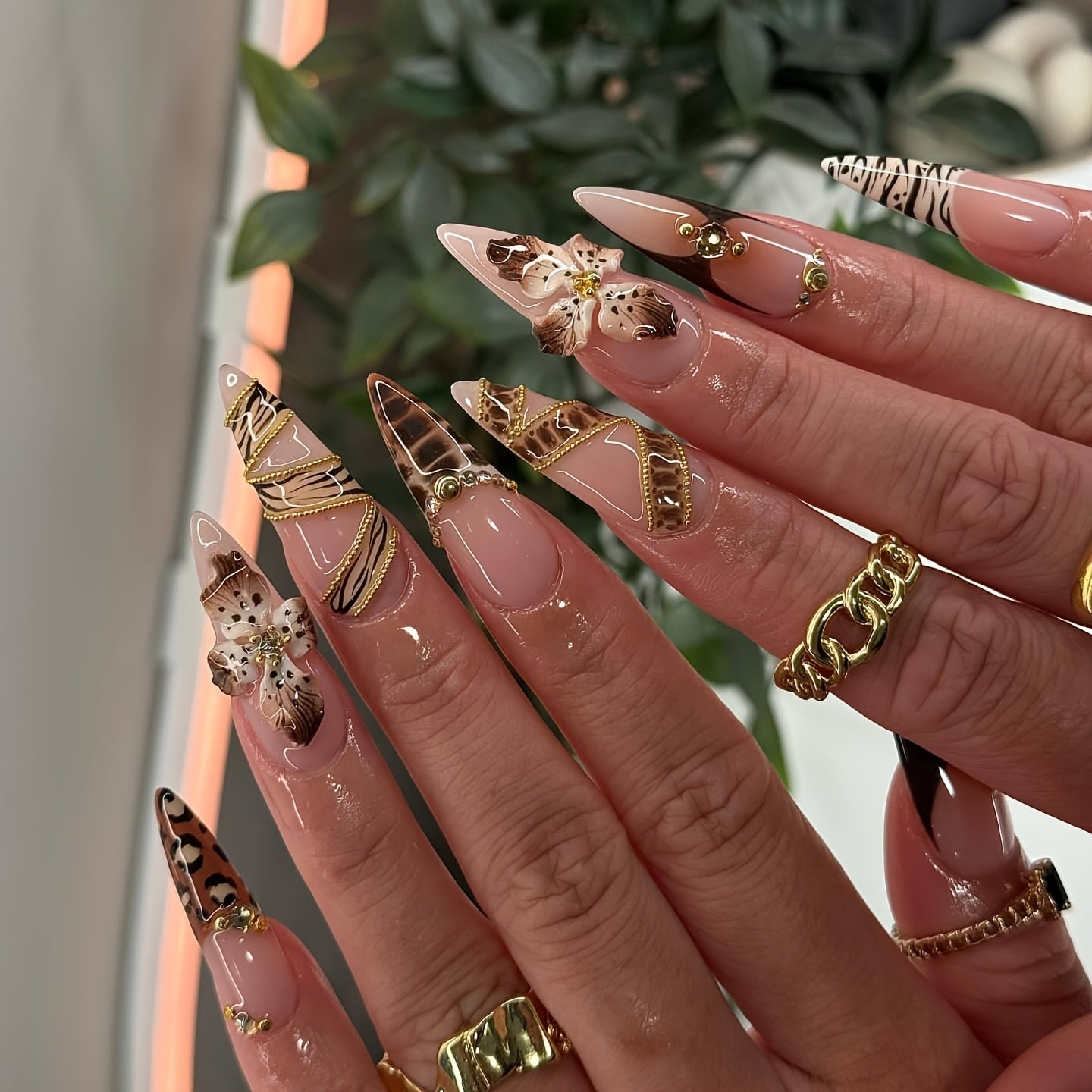 {10pcs} Hand-Worn Gemstone Manicure Set