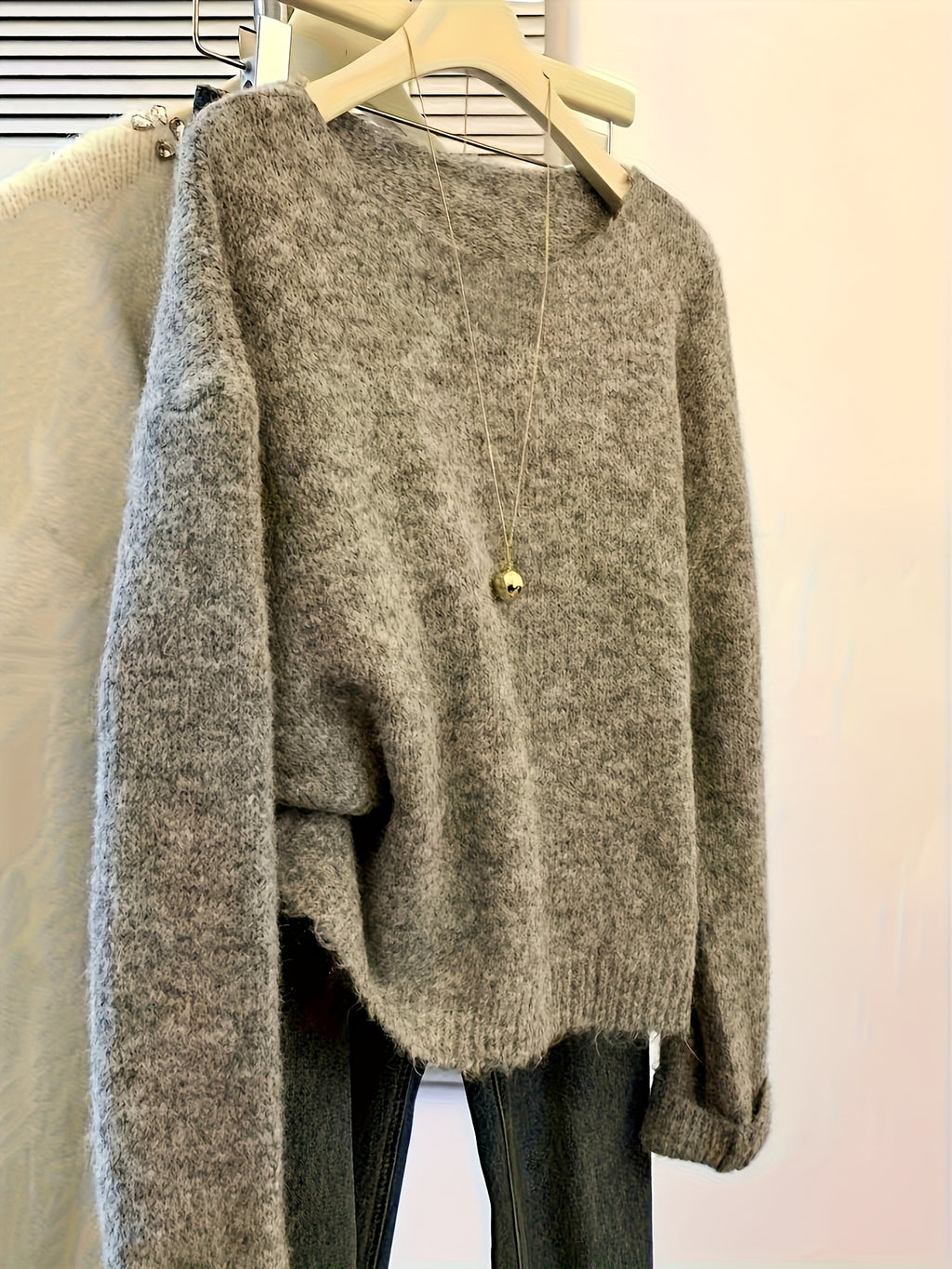 2025 New Christmas Casual Versatile Pullover Soft Short Sweater for Women Autumn Winter Base Layer