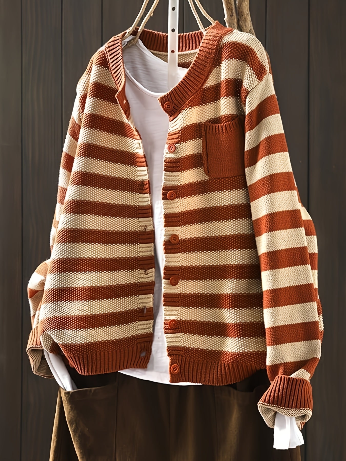 Retro Art Contrast Stripe Small Pocket Cardigan Sweater