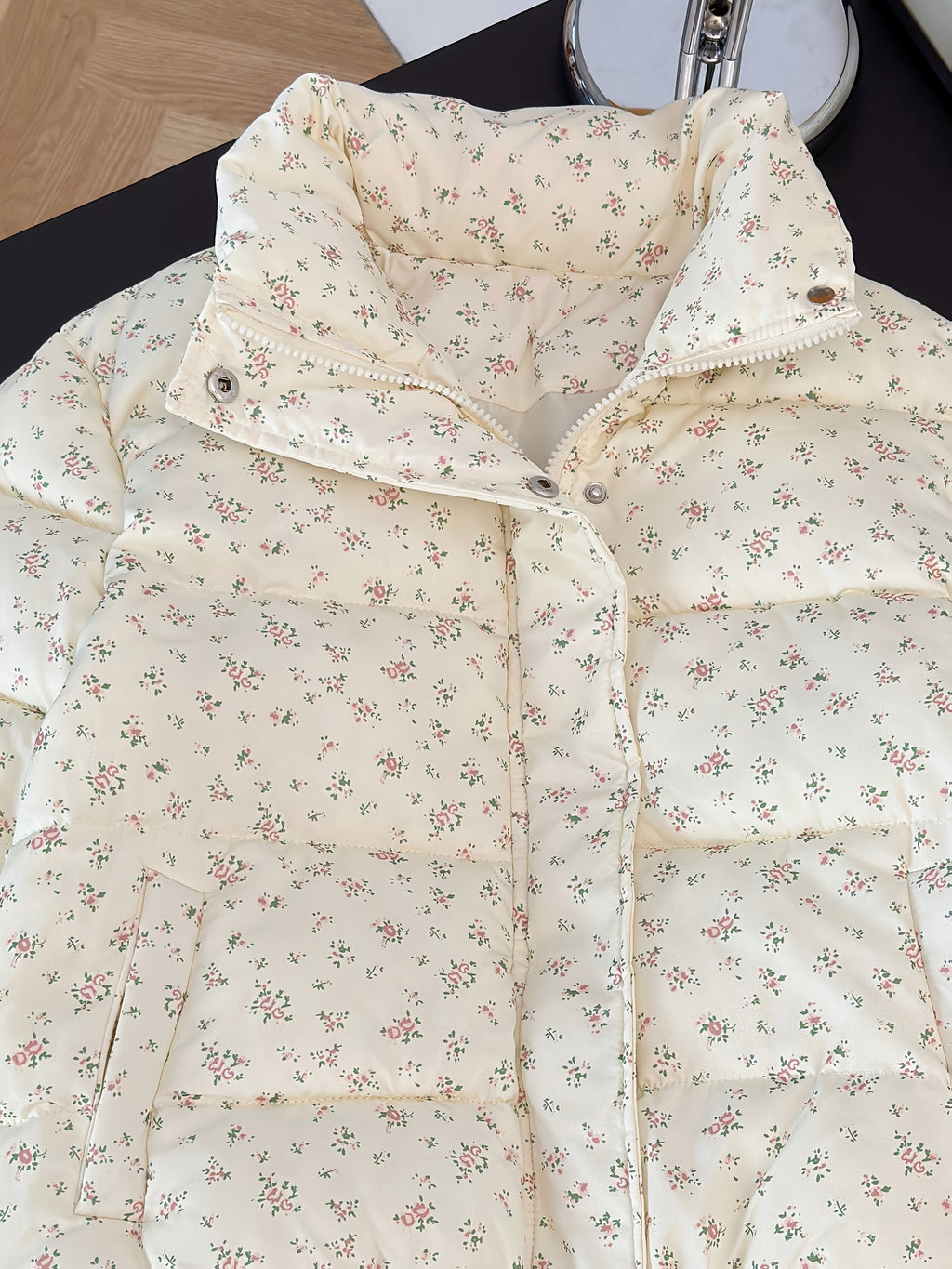 Women'S Cozy Fleece-Lined Zip-Up Jacket with Elastic Cuffs - Chic Floral Pattern, Long Sleeve, Button-Up Front, Perfect for Fall & Winter, Cozy Winter Jacket | Buttonup Front Jacket | Soft Texture Jacket