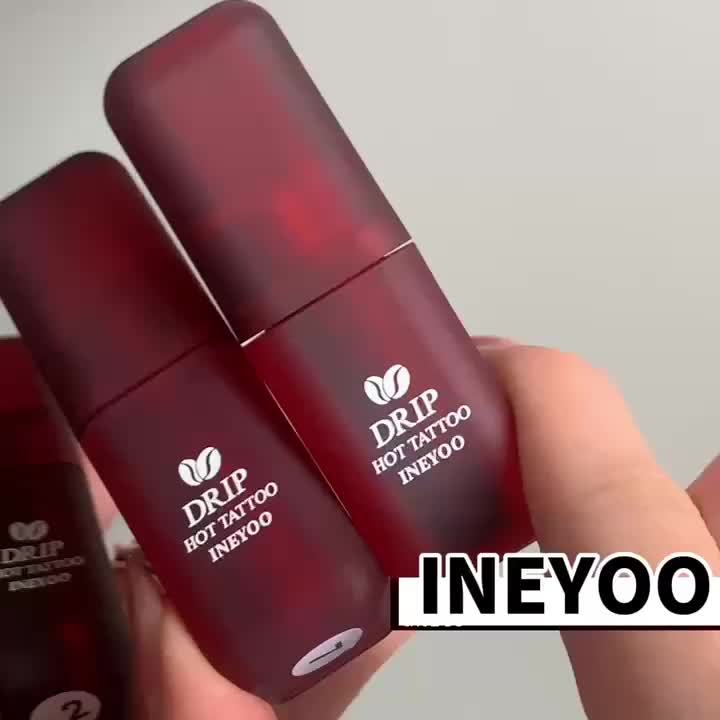 Long-Lasting Matte Lip Glaze