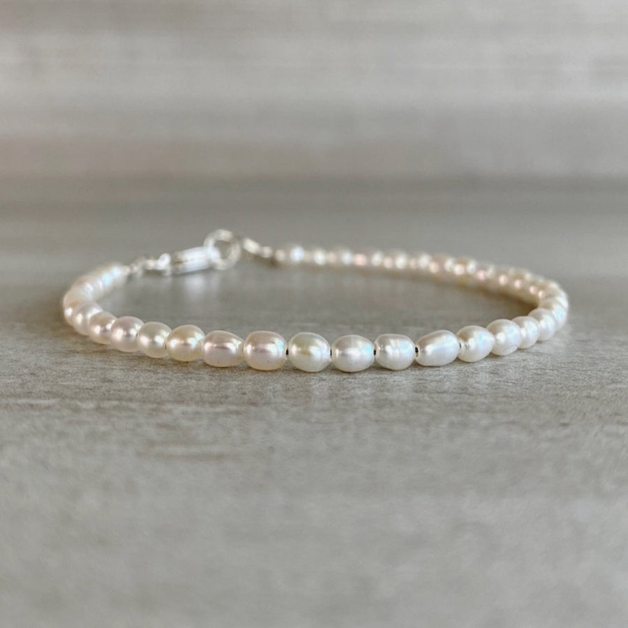 Tiny Pearl Bracelet