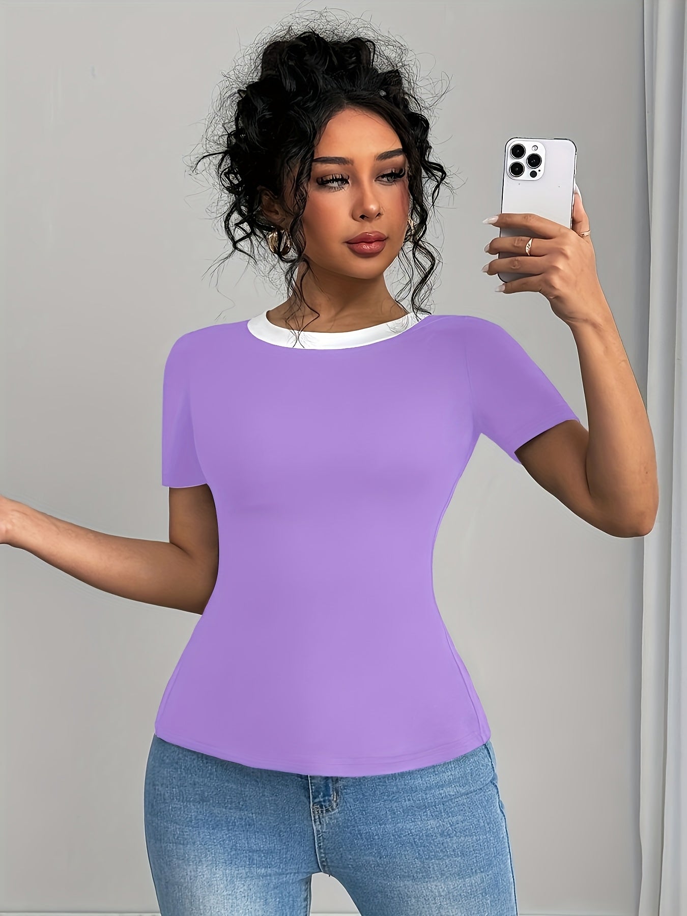 T-Shirt with White Bow Detail