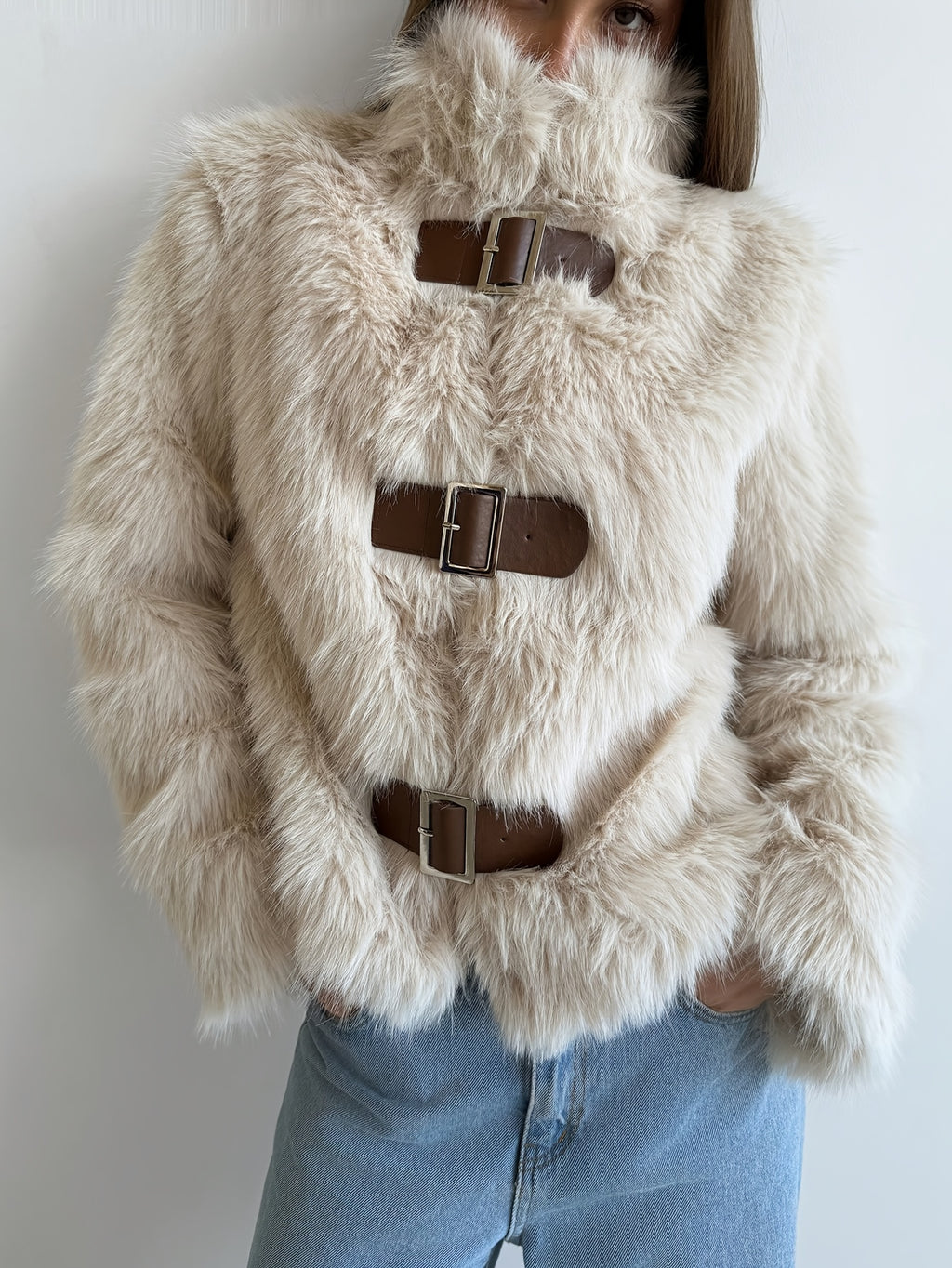 Warm and Stylish Faux Fur Coat for Women - Plush High Collar Open Front Jacket Suitable for Autumn and Winter Outings