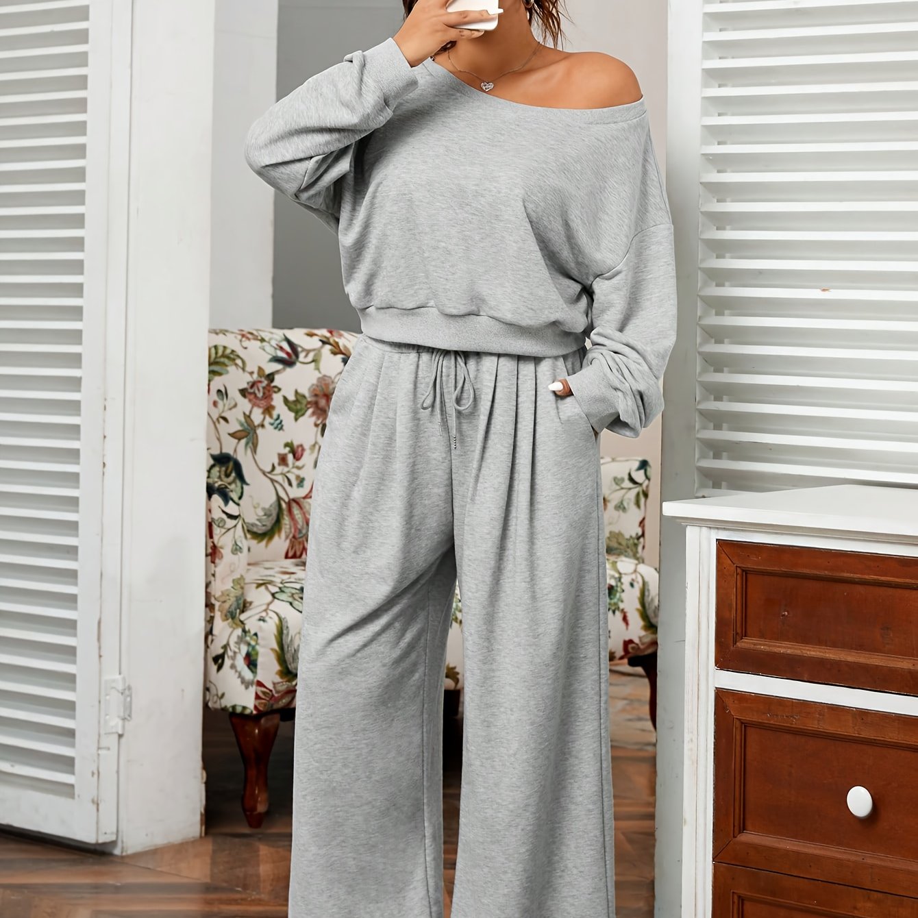Casual Sweatshirt and Wide Leg Pants Set