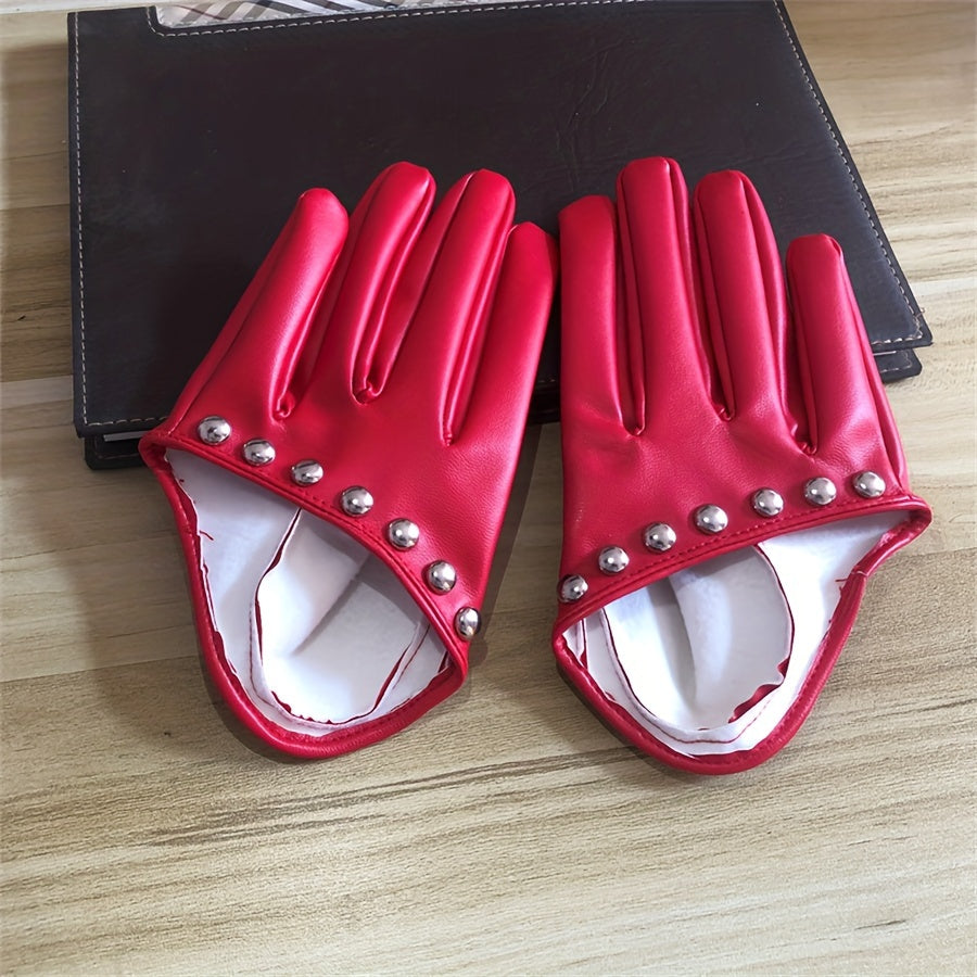 Short Half-Finger Gloves with Rivets
