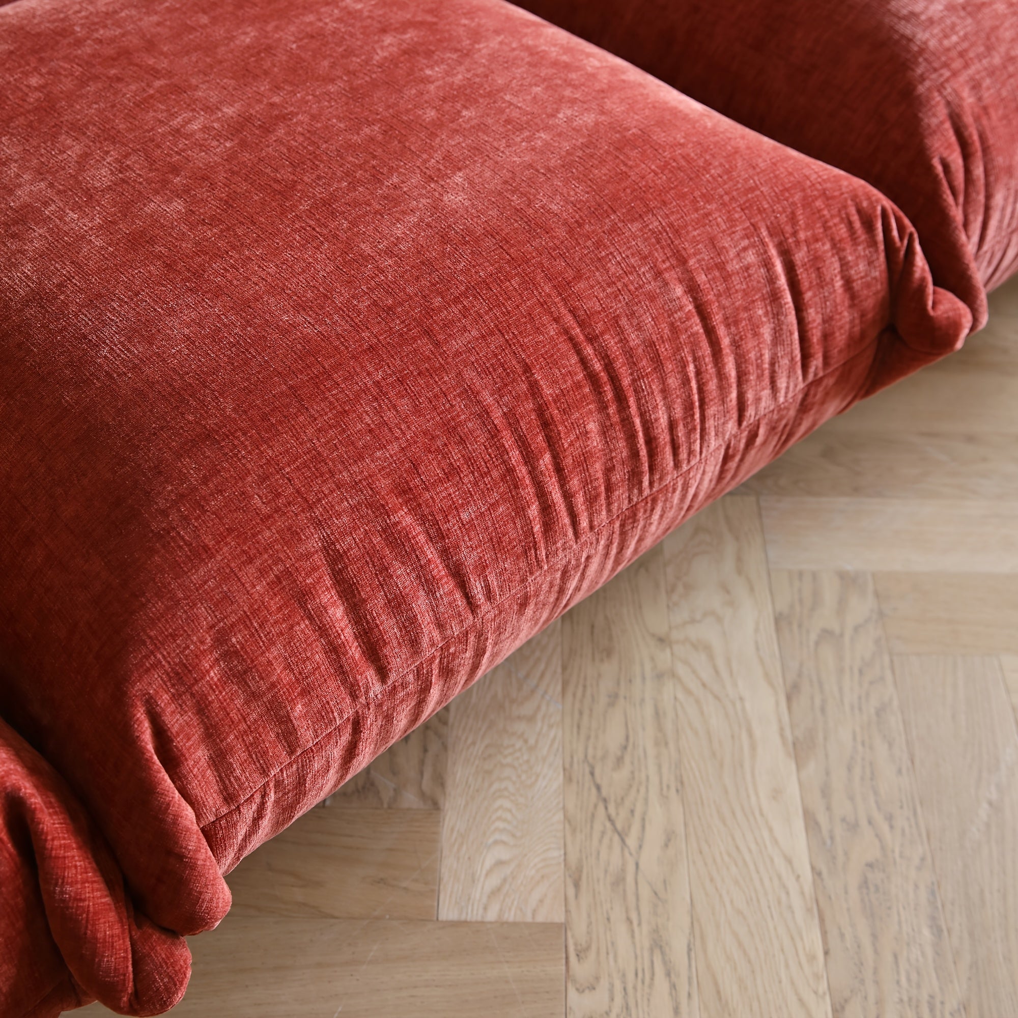 5-Seater Sectionals Couch With Wide Reversible Chaise Ottoman