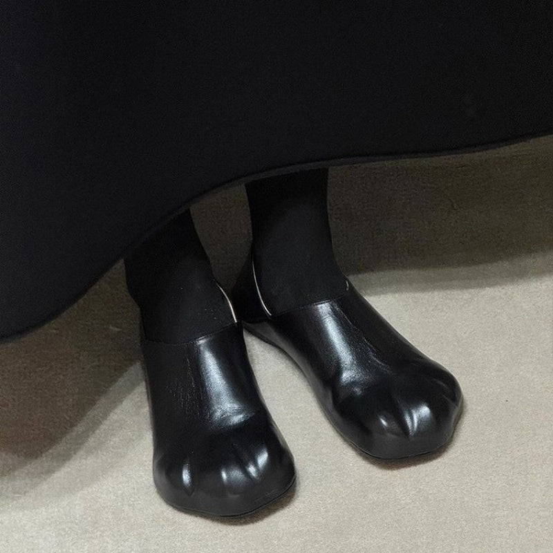 Slip-On Cat Claw Shoes