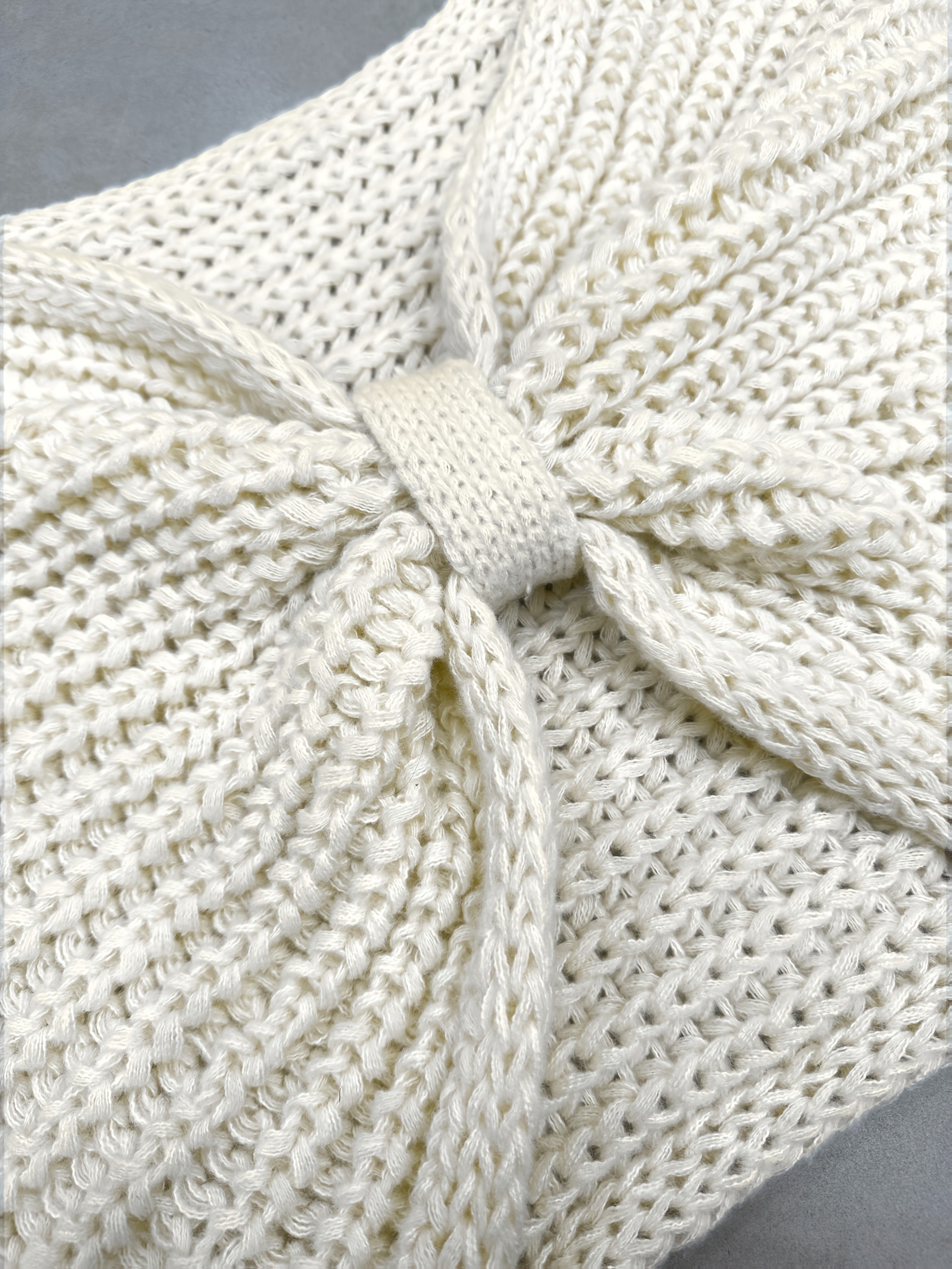 Women'S Vintage-Inspired Oversized V-Neck Sweater with Large Bow & Chest Knot - & Brown Color Block, Short Length, Spring/Fall Layering Piece for Casual & Formal, Spring Fall Layering, Classic Knitwear, Soft Texture