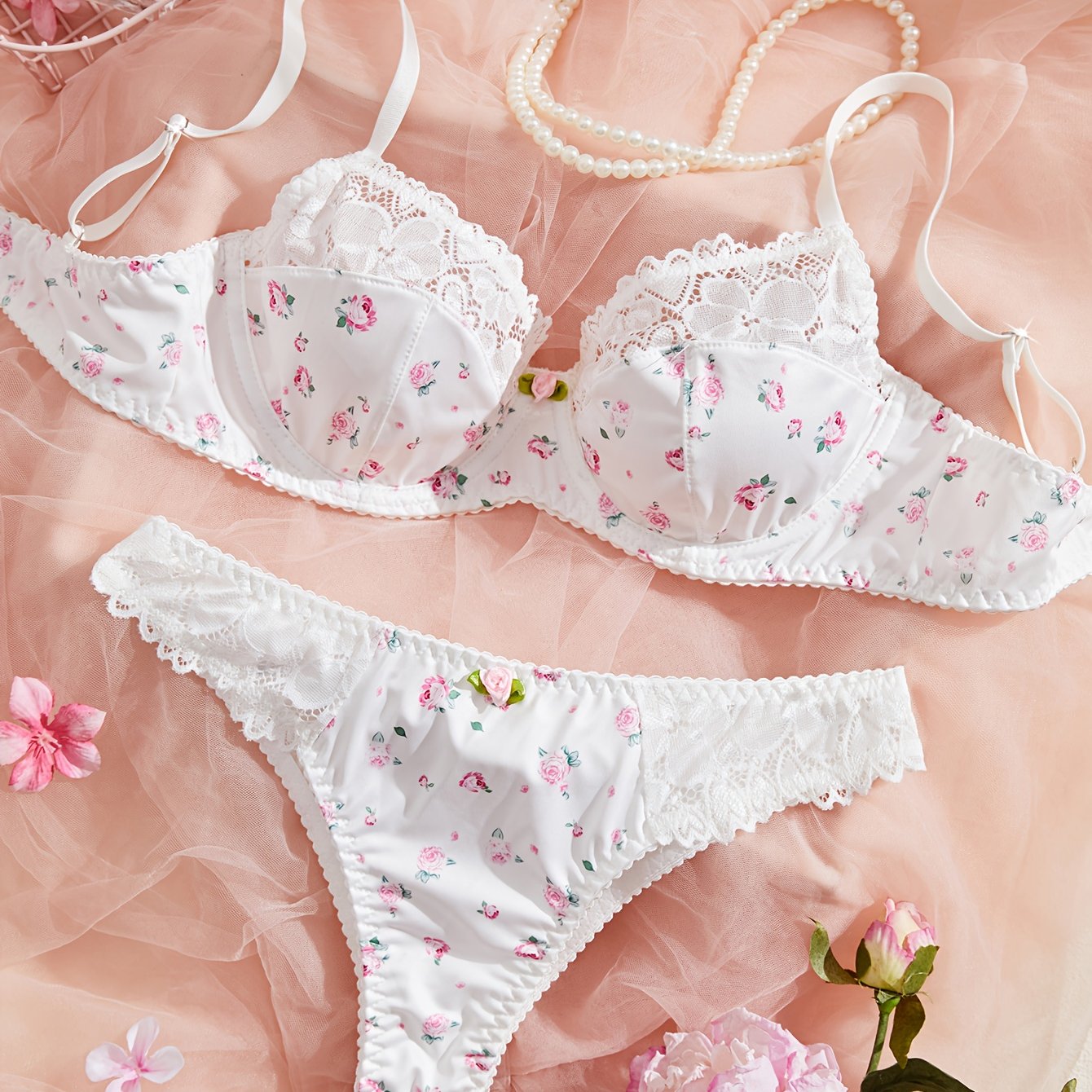 Lingerie Set with Contrast Lace Trim