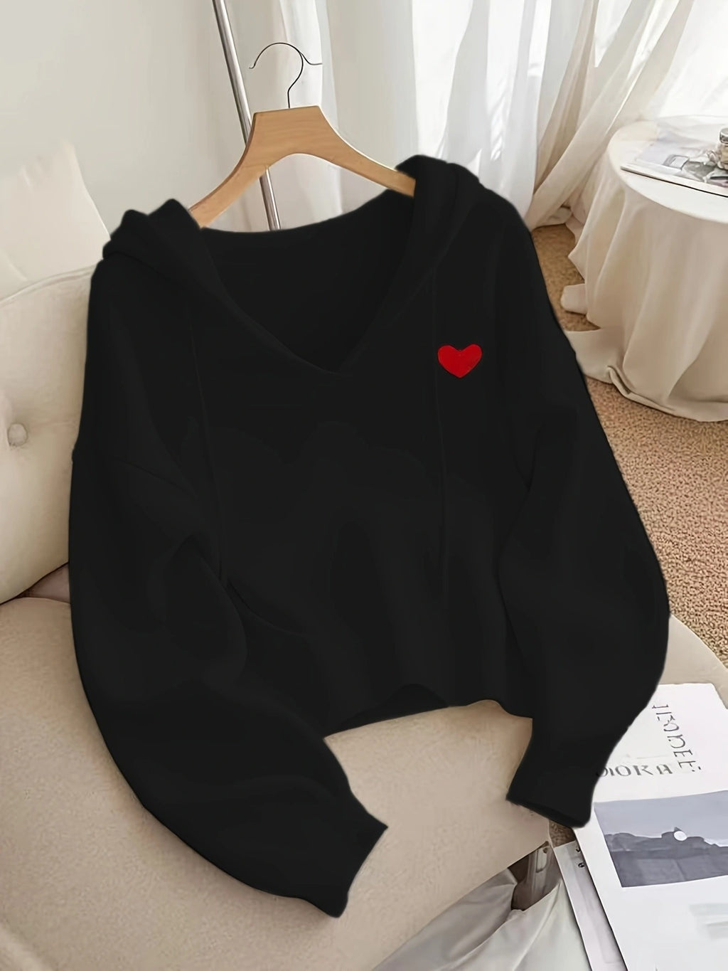 Women's Oversized Hooded Sweatshirt with Red Heart Patch - Cozy Long Sleeve Pullover, Medium Stretch Fabric, Drawstring Hood & Ribbed Cuffs for Fall Winter Casual Wear, Seasonal Wardrobe, Chic Pullover, Durable Construction,