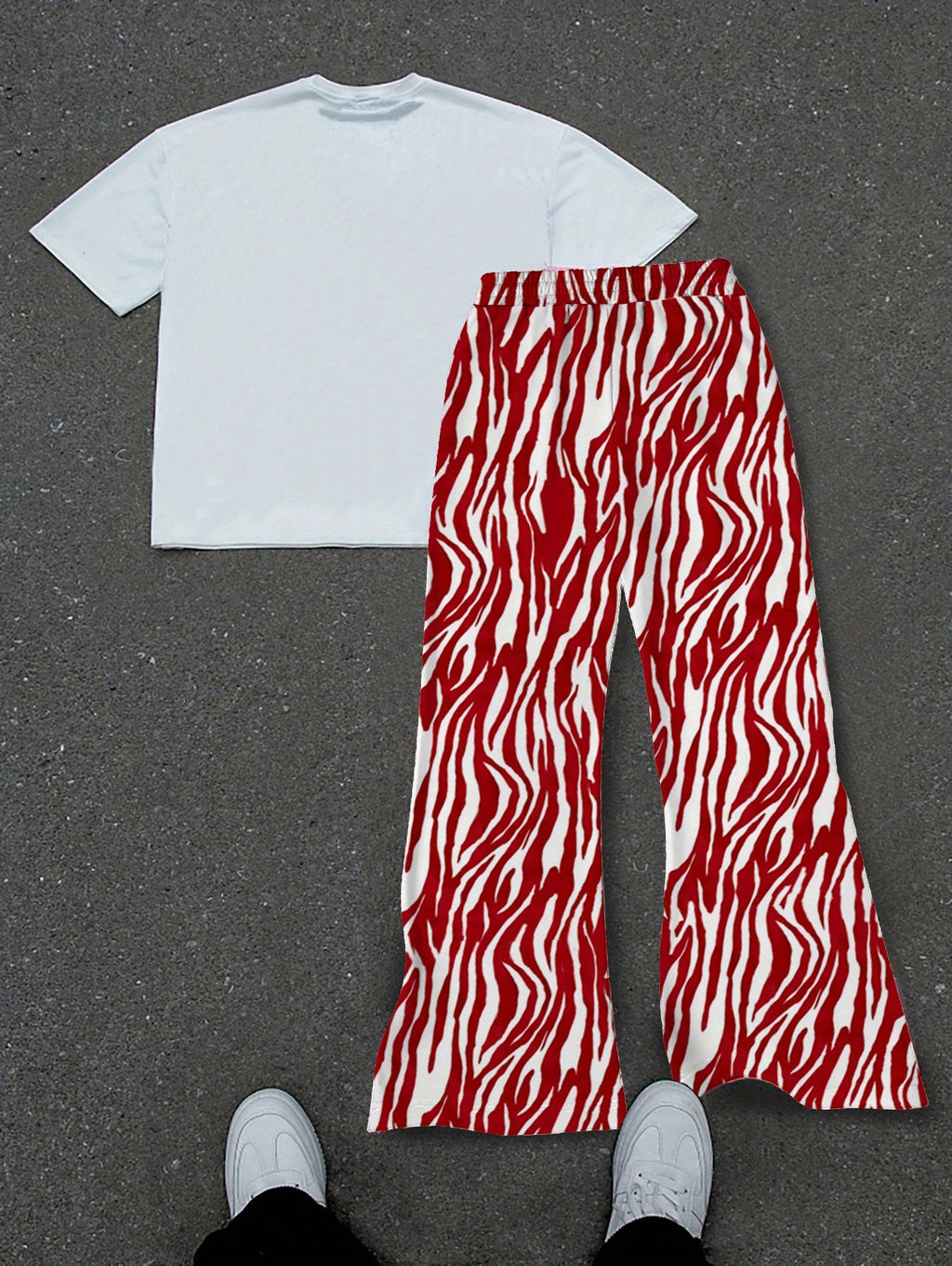 Short-Sleeved T-Shirt and Long Pants Set