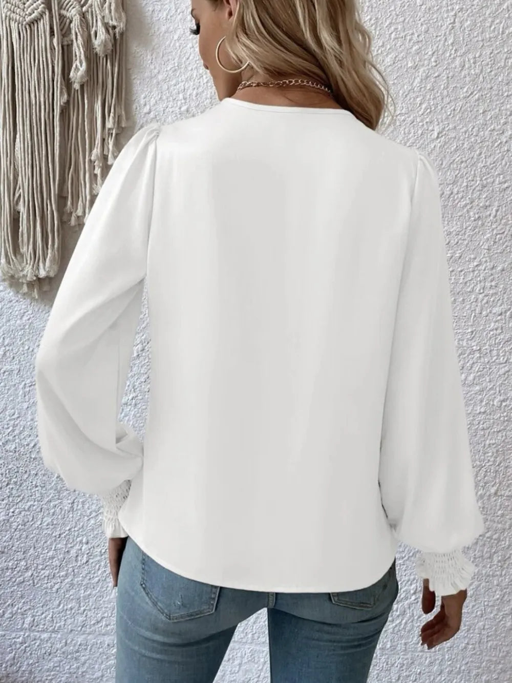 Susie's Lantern Sleeve Blouse