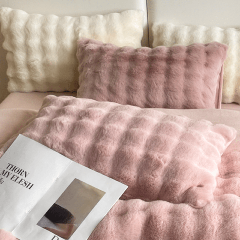 {2pcs} Bubble Imitation Rabbit Plush Pillowcases