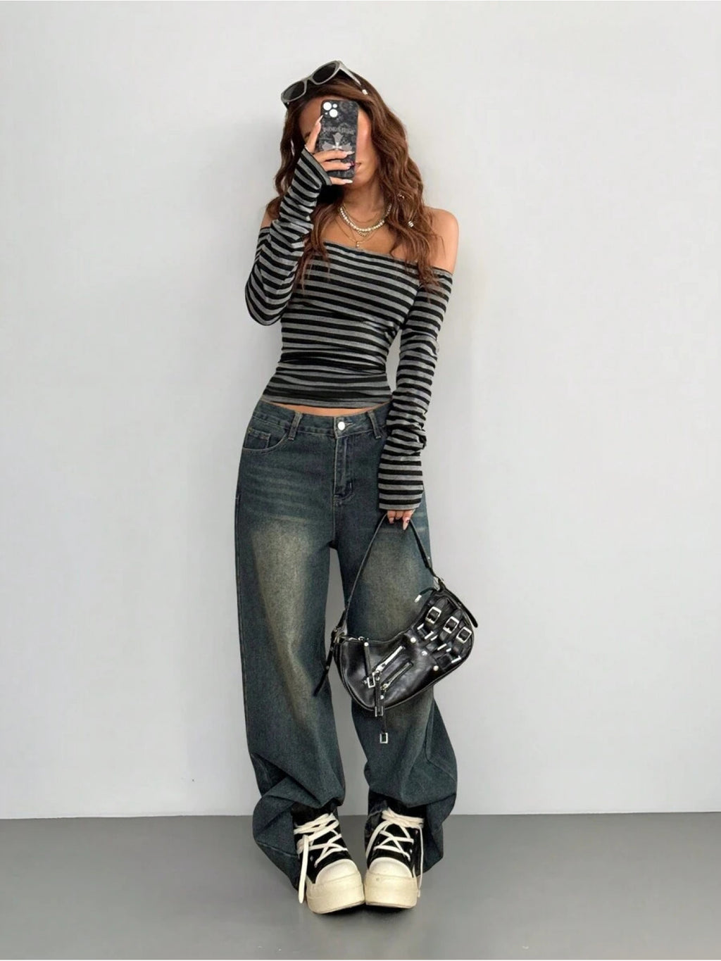 Women's Y2K Off-Shoulder/Boat Neck Long Sleeve T-Shirt - Slim-Fit X-Line Top with Letter Print, Grey Winter Blouse for Layering, Jeans & Dresses (Machine Washable) - Fall/Winter Fashion Staple, Loose Full Sleeves Tops For Wom