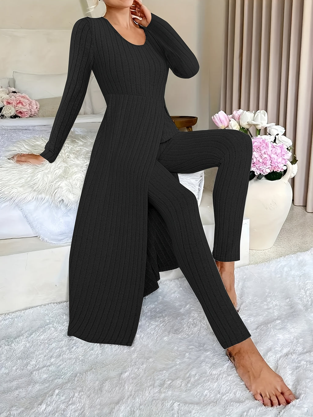 Two-piece Set of Ribbed Long-sleeved Top and Pants