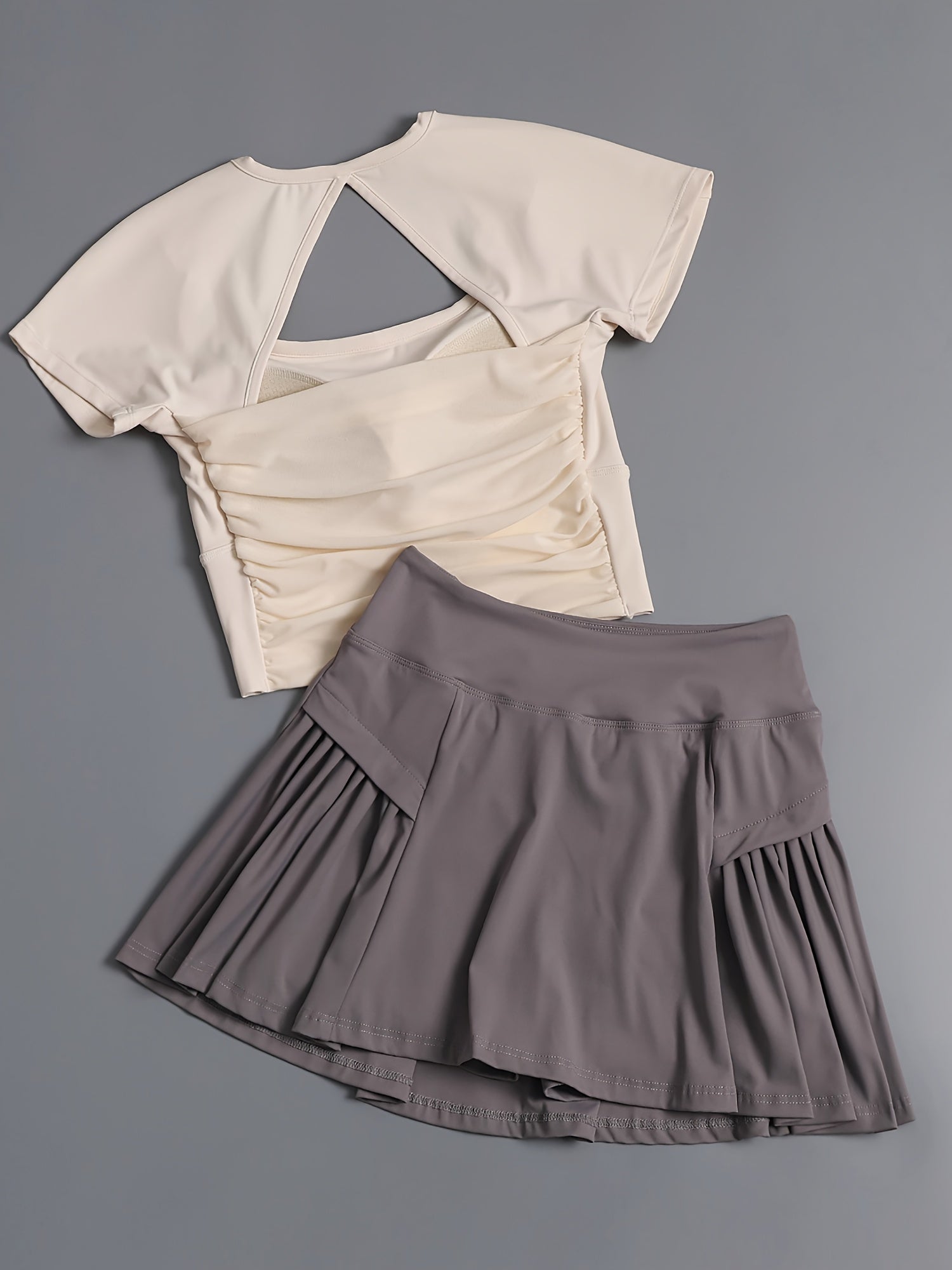 A Stylish Two-Piece Sports Outfit