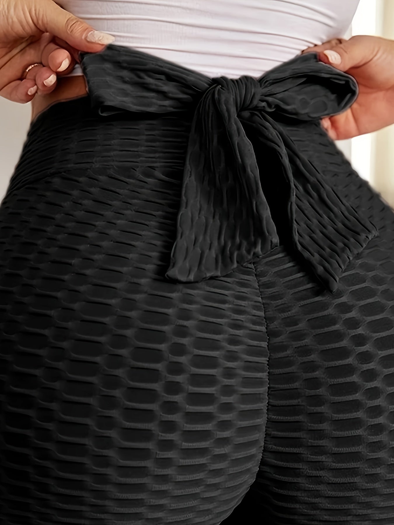 High-Waist Yoga Leggings with Chic Bow Tie Detail
