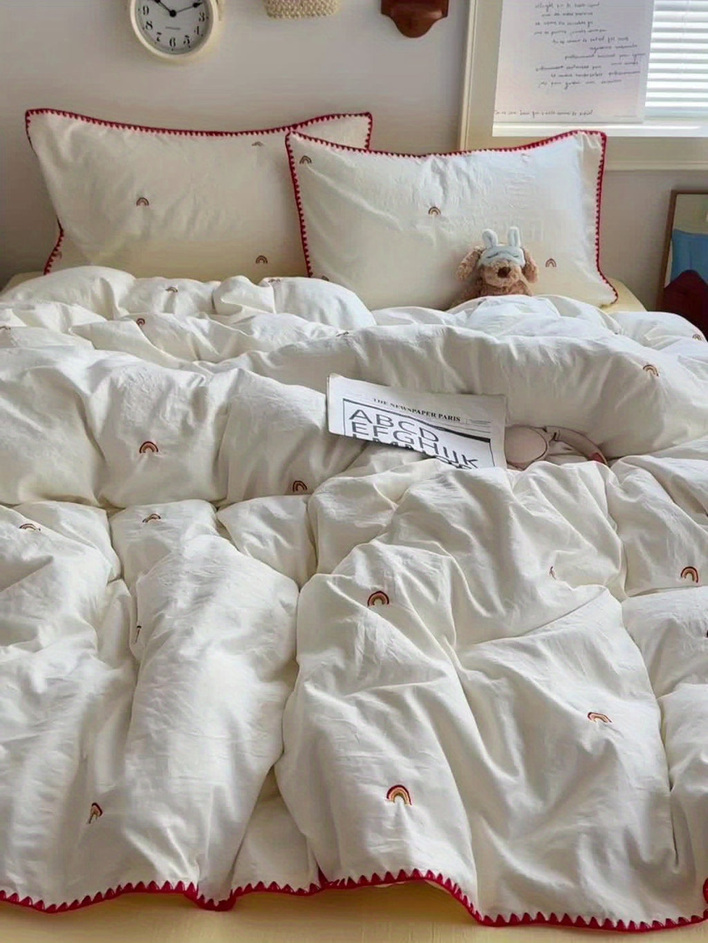 {4pcs} Shell-Edge Embroidery Duvet Set