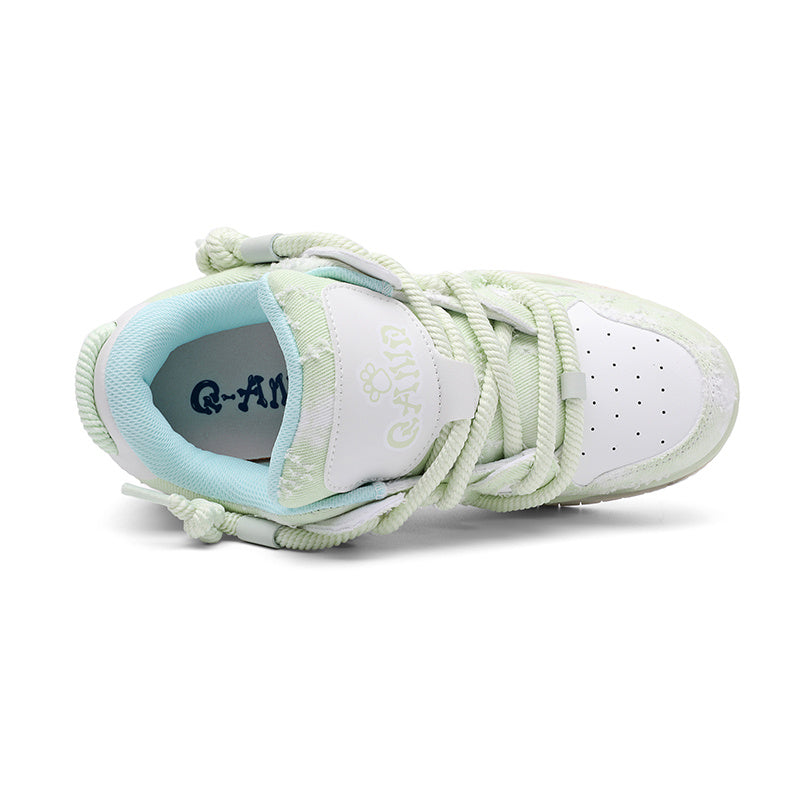 Low Top Lace-Up Cartoon Pattern Skateboarding Shoes