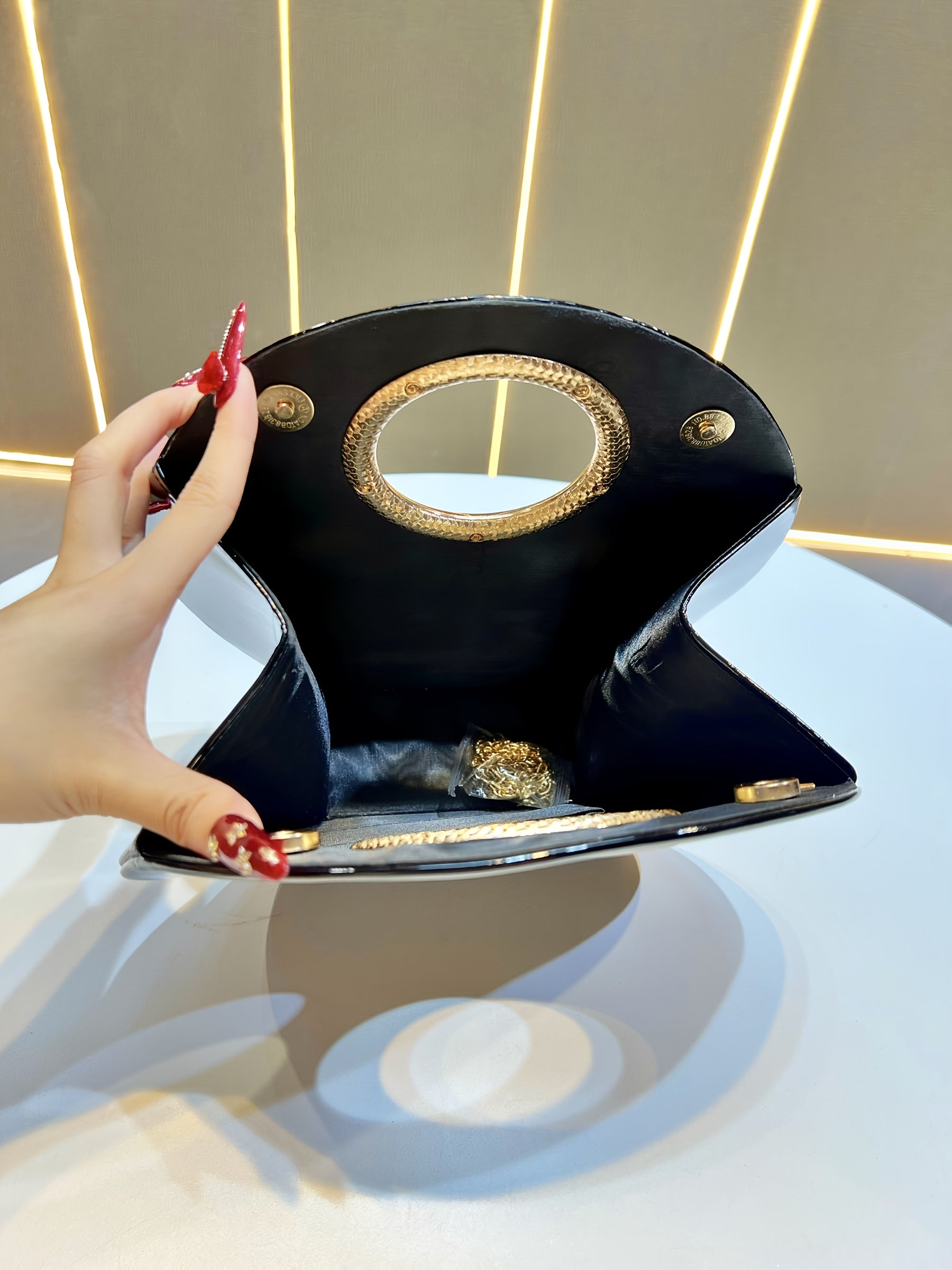 Luxury Rhinestone Clutch Bag