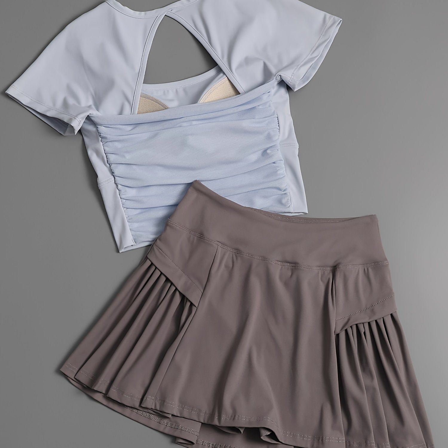 A Stylish Two-Piece Sports Outfit
