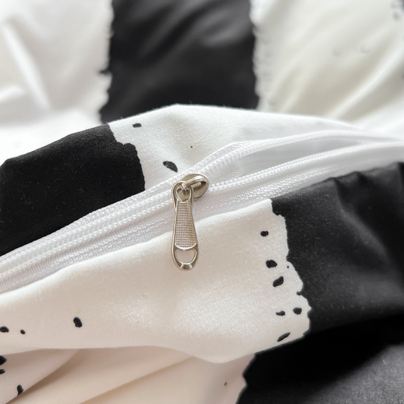 Black and White Striped Modern Minimalist Style Duvet Cover Set