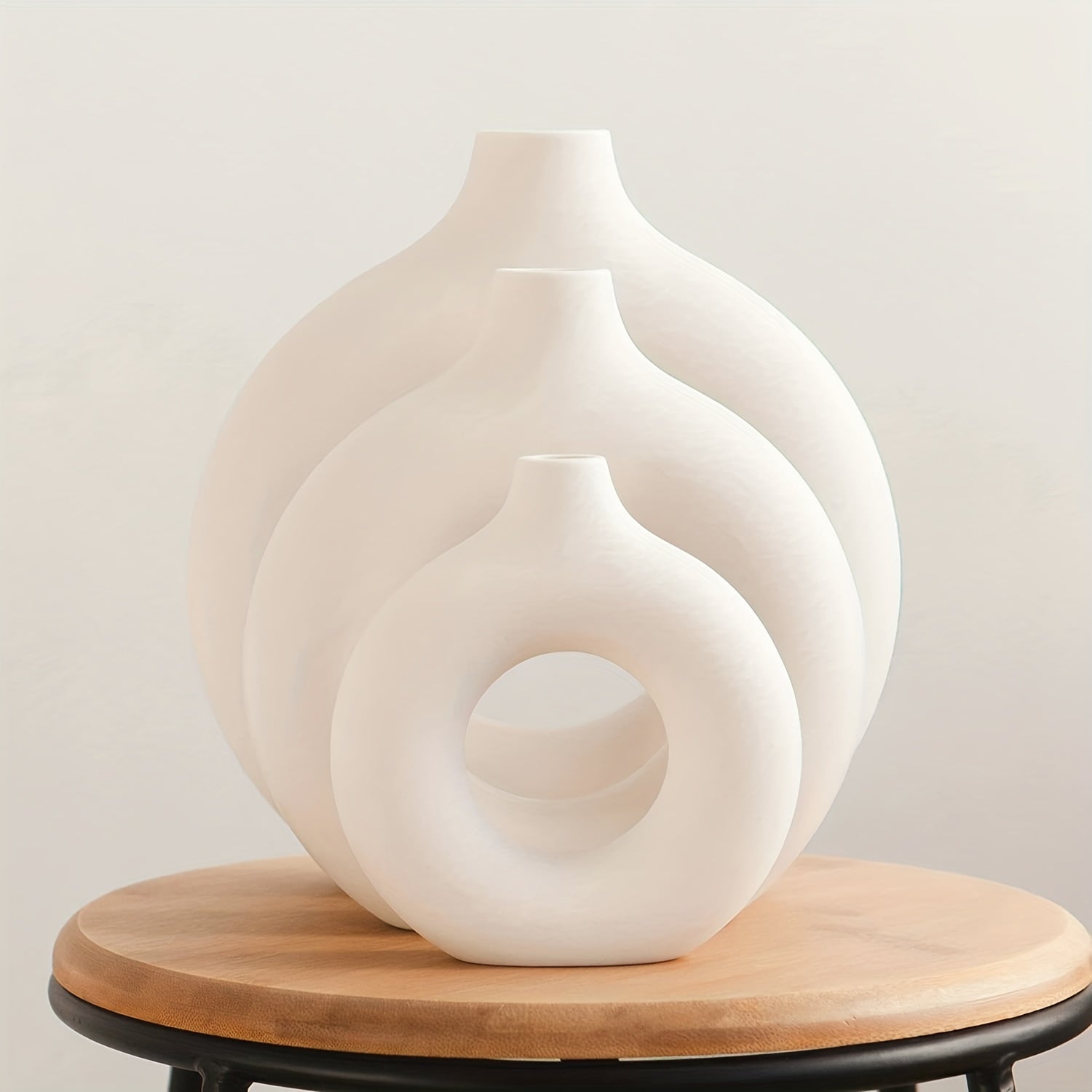 {1pc} Contemporary Ceramic Vase