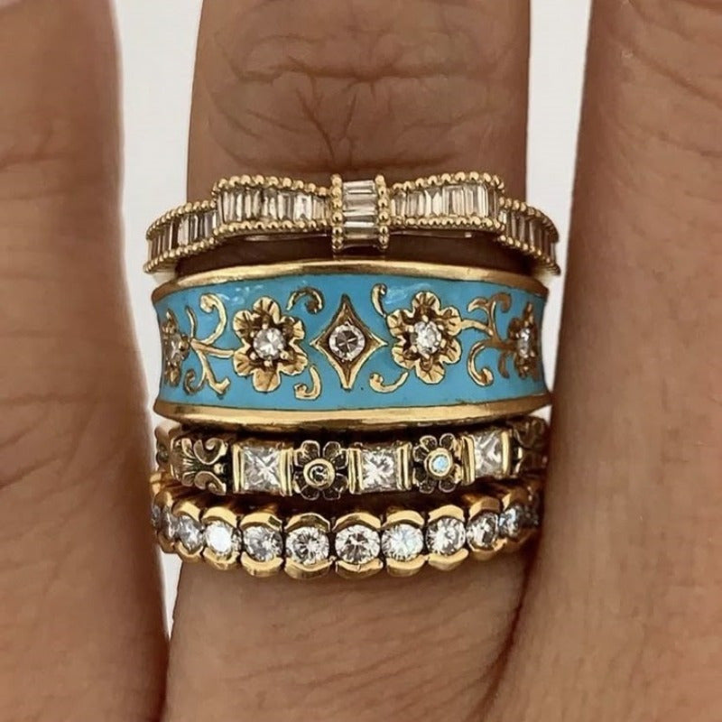 [4pcs} Retro Copper Material Hand Carved Texture Palace Style Ring Set