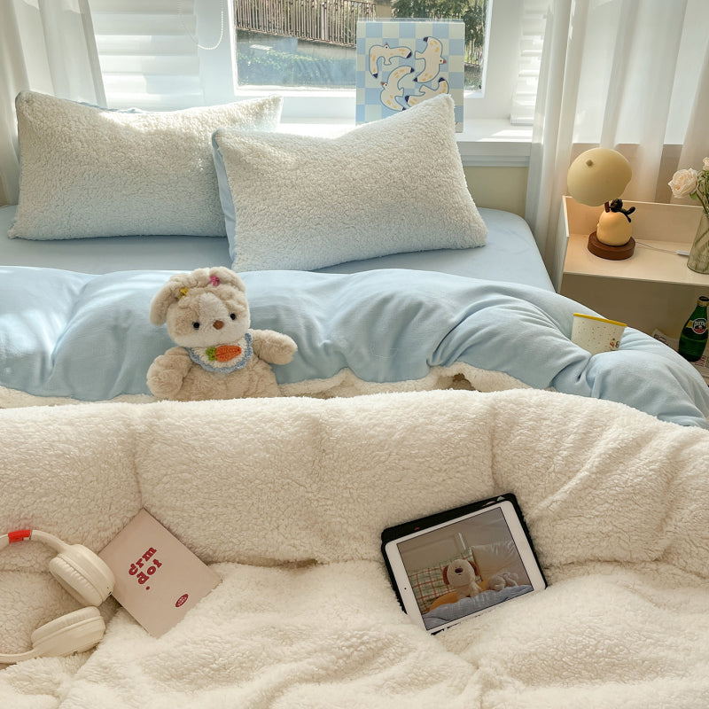 {3/4pcs} Lambskin Milk Velvet Set