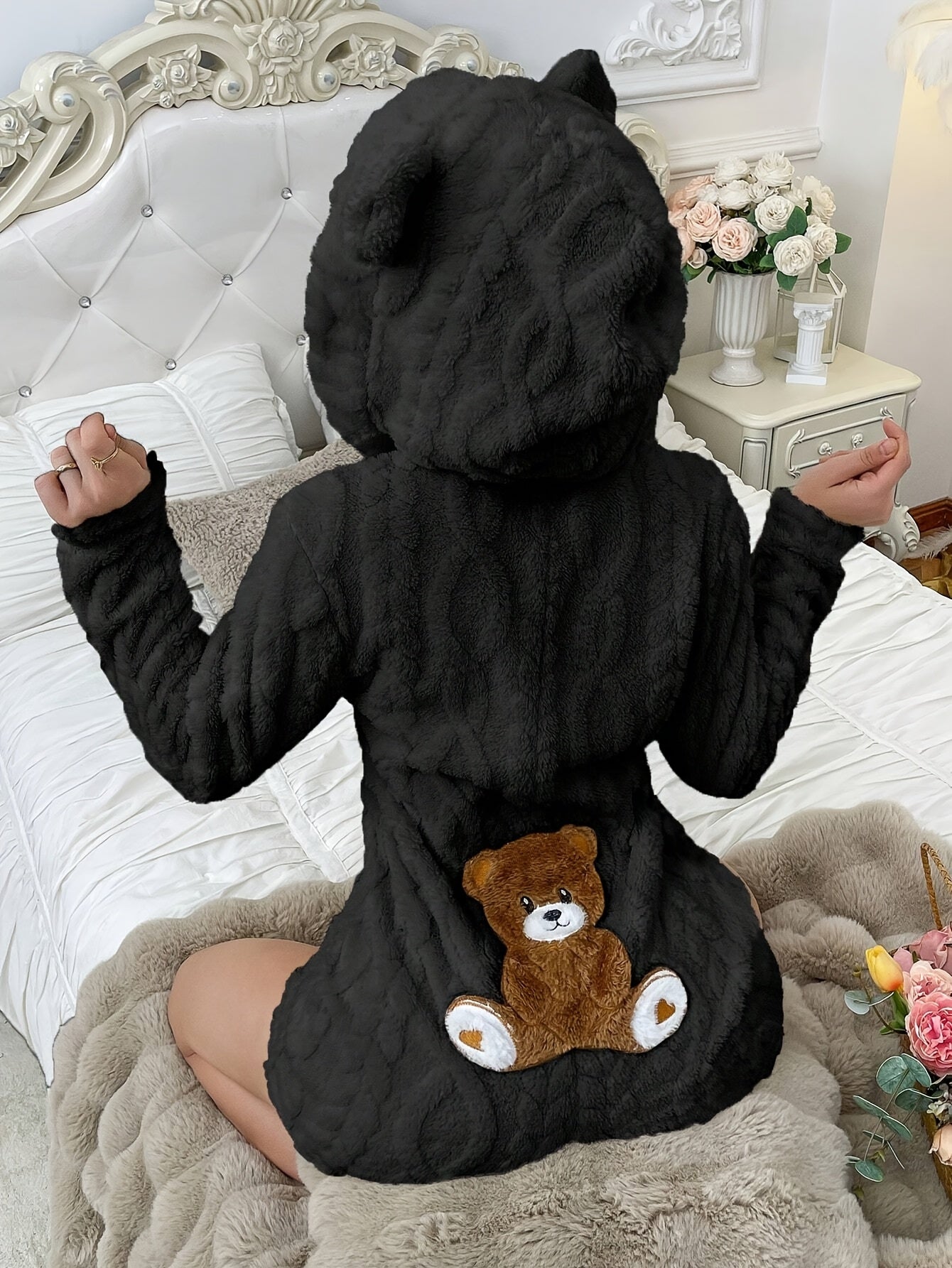 Fleece Hooded Onesie with Bear Print & Zipper Closure