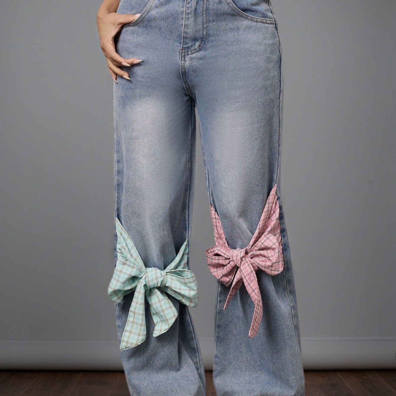 Light Wash Wide-Leg Jeans with Plaid Bow Accents