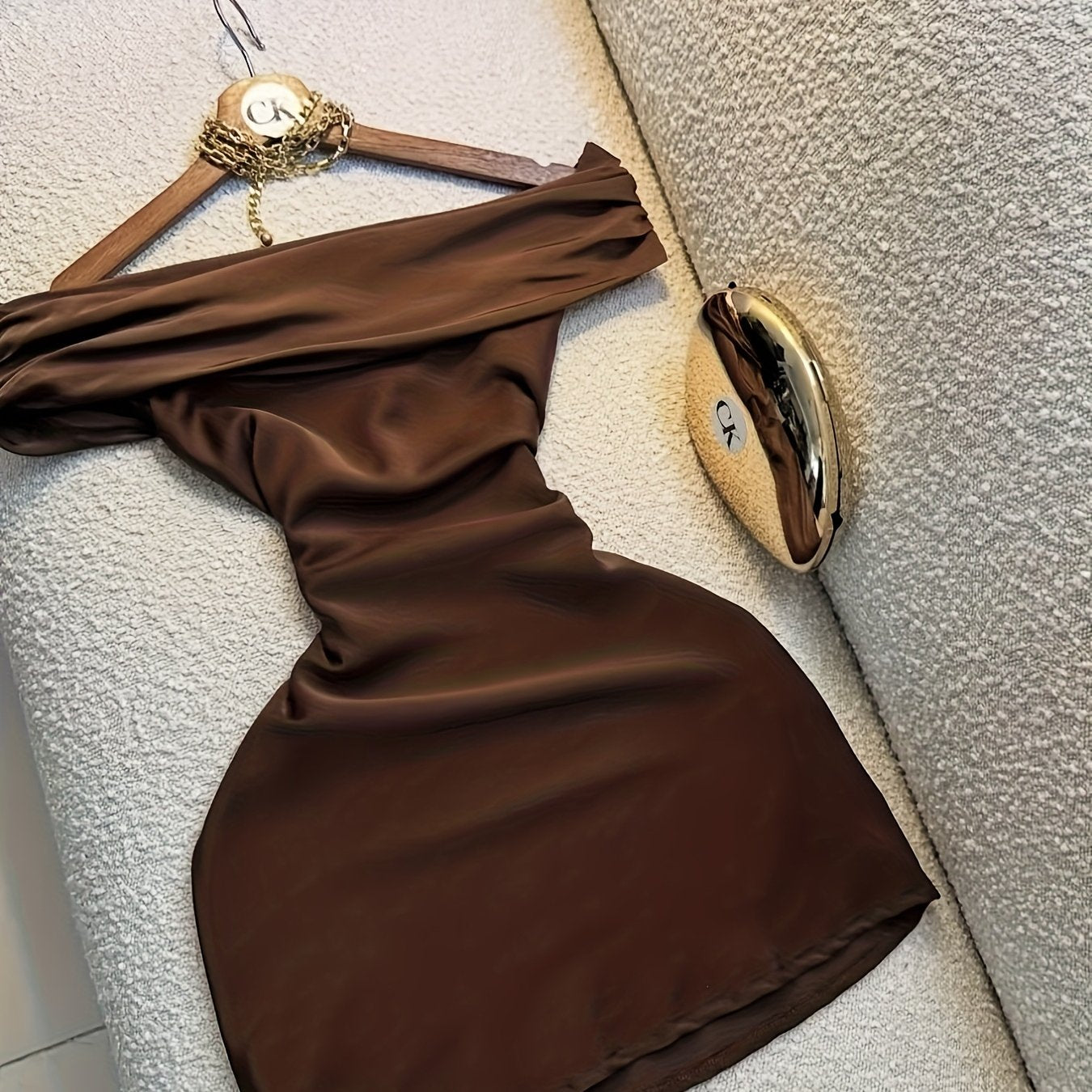 Women's Off-the-Shoulder Short Dress - Rich Brown Mermaid/Bodycon Party Wedding Guest Dress with -Line Silhouette, Short Length & Sleeveless Design - Machine Washable Elegant Evening Gown for Prom, Events, Dresses For Women,