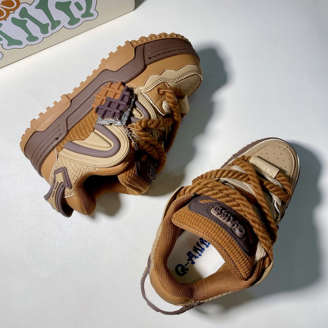 Vintage Skate Sneakers