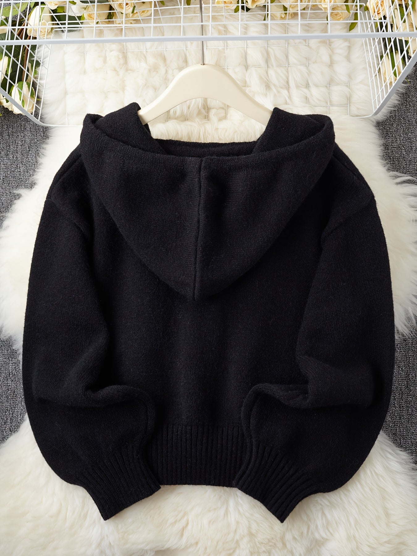 Women's Oversized Hooded Sweatshirt with Red Heart Patch - Cozy Long Sleeve Pullover, Medium Stretch Fabric, Drawstring Hood & Ribbed Cuffs for Fall Winter Casual Wear, Seasonal Wardrobe, Chic Pullover, Durable Construction,