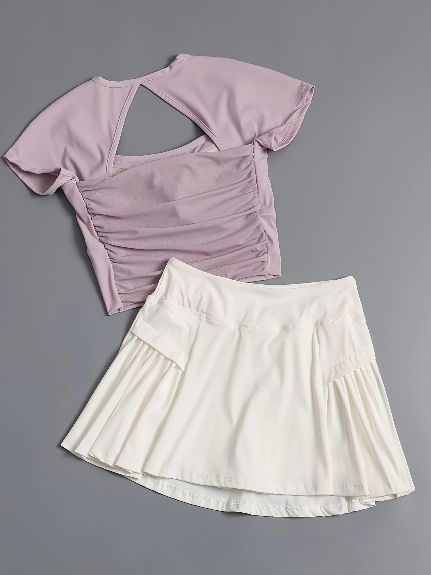 A Stylish Two-Piece Sports Outfit