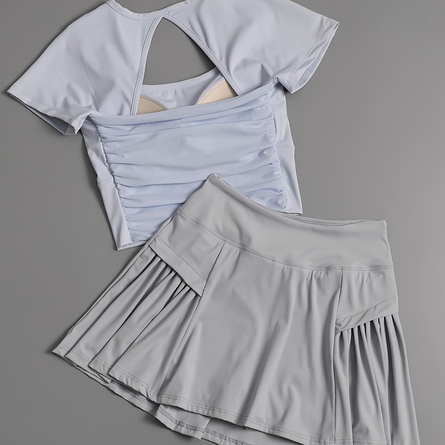 A Stylish Two-Piece Sports Outfit
