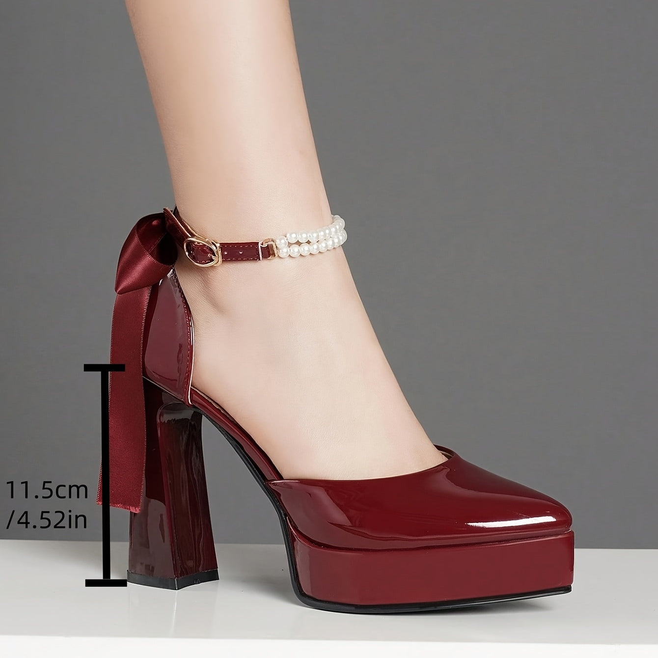 Pointed-Toe Stiletto Heels with Decorative Bow