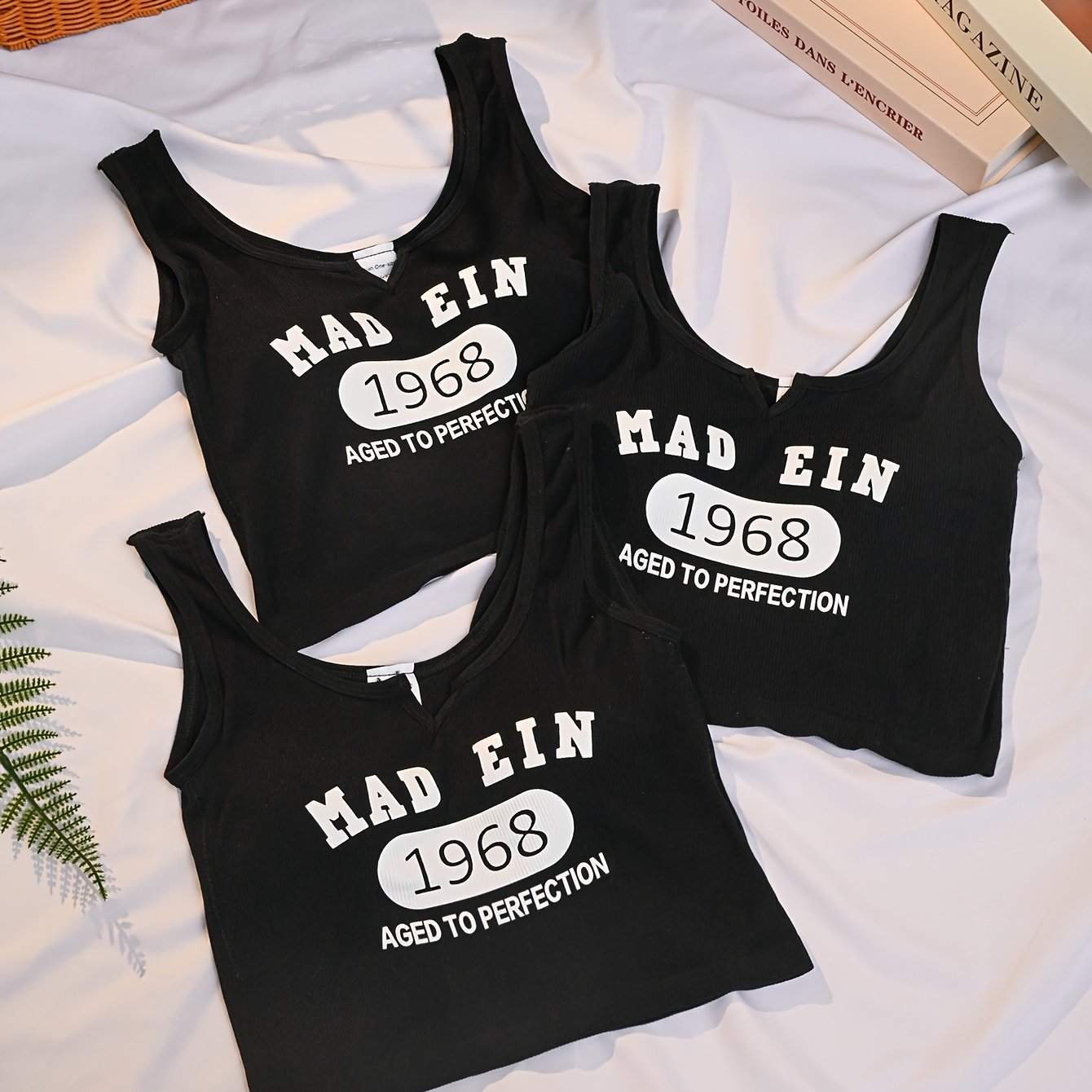 {3pcs} Sleeveless V-Neck Tank Tops with Built-In Bra Pads