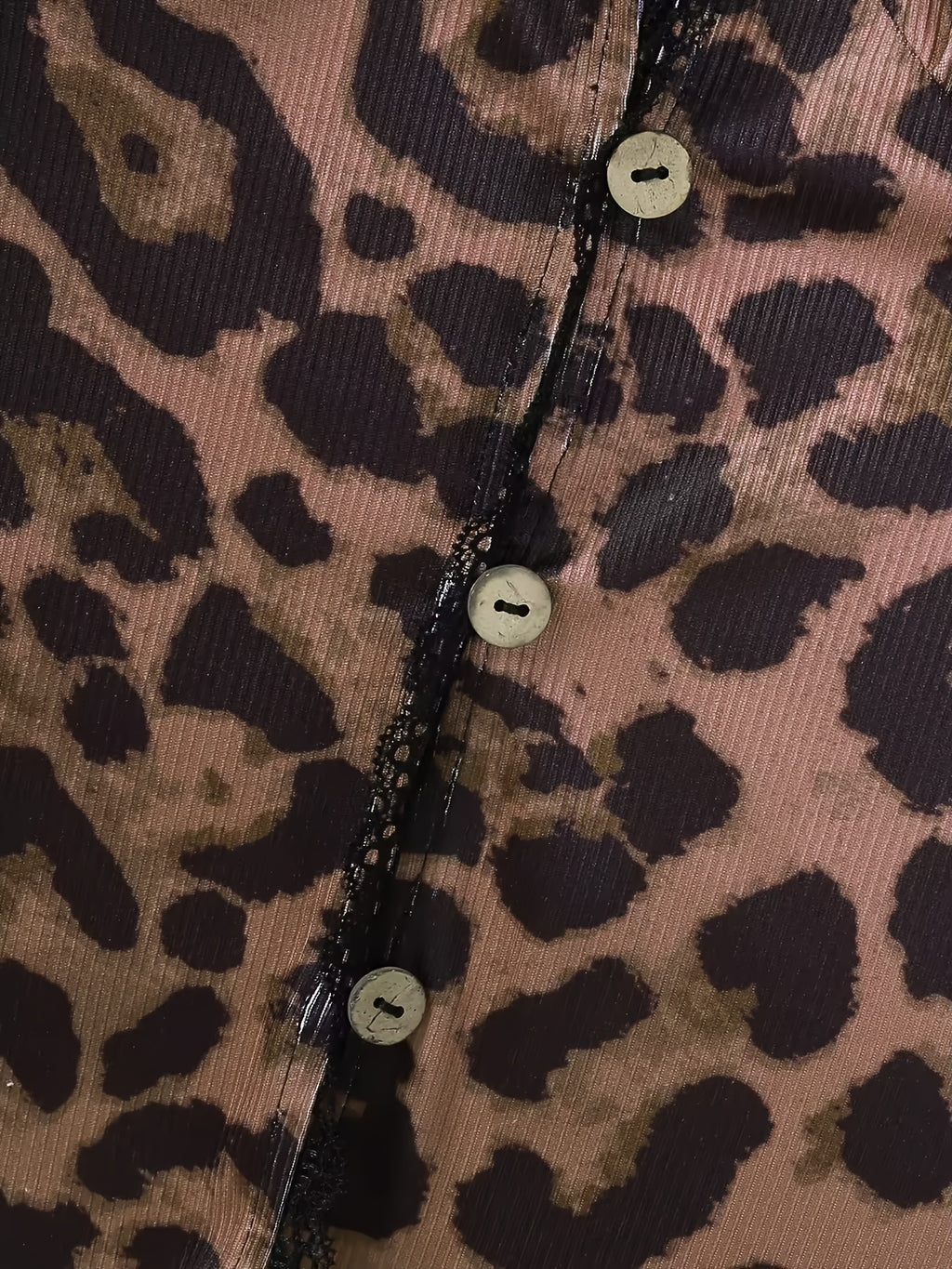 Leopard Print V-Neck Long Sleeve Blouse