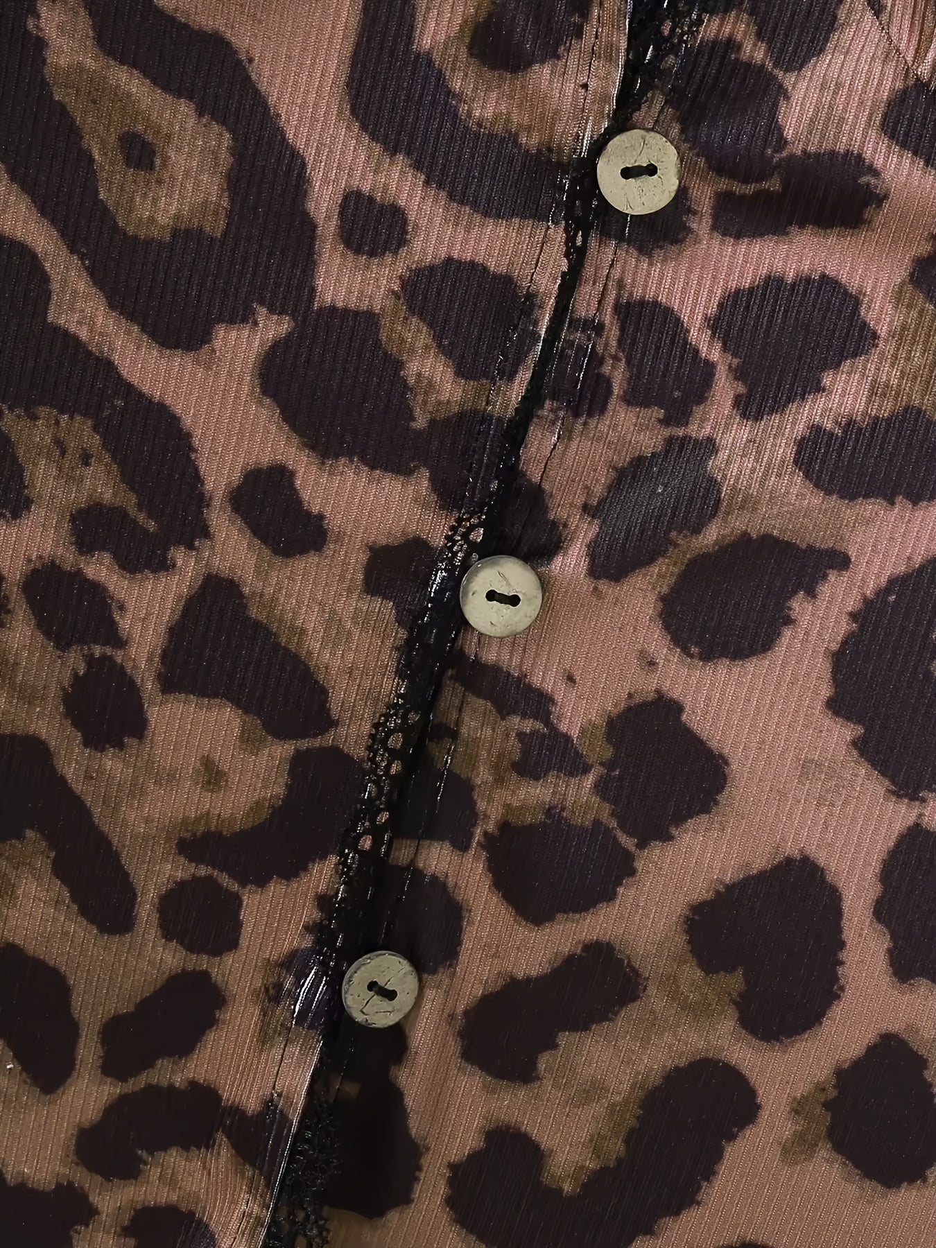 Leopard Print V-Neck Long Sleeve Blouse