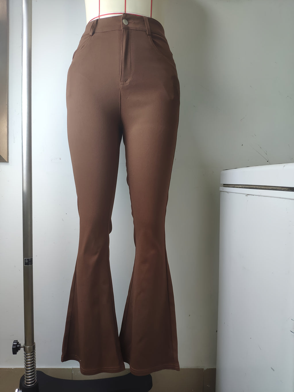 Women's Elegant High-Waist Black Denim Flare Jeans - Stretchy, Bell Bottom with Slash Pockets and Button Closure, Versatile All-Season Wear